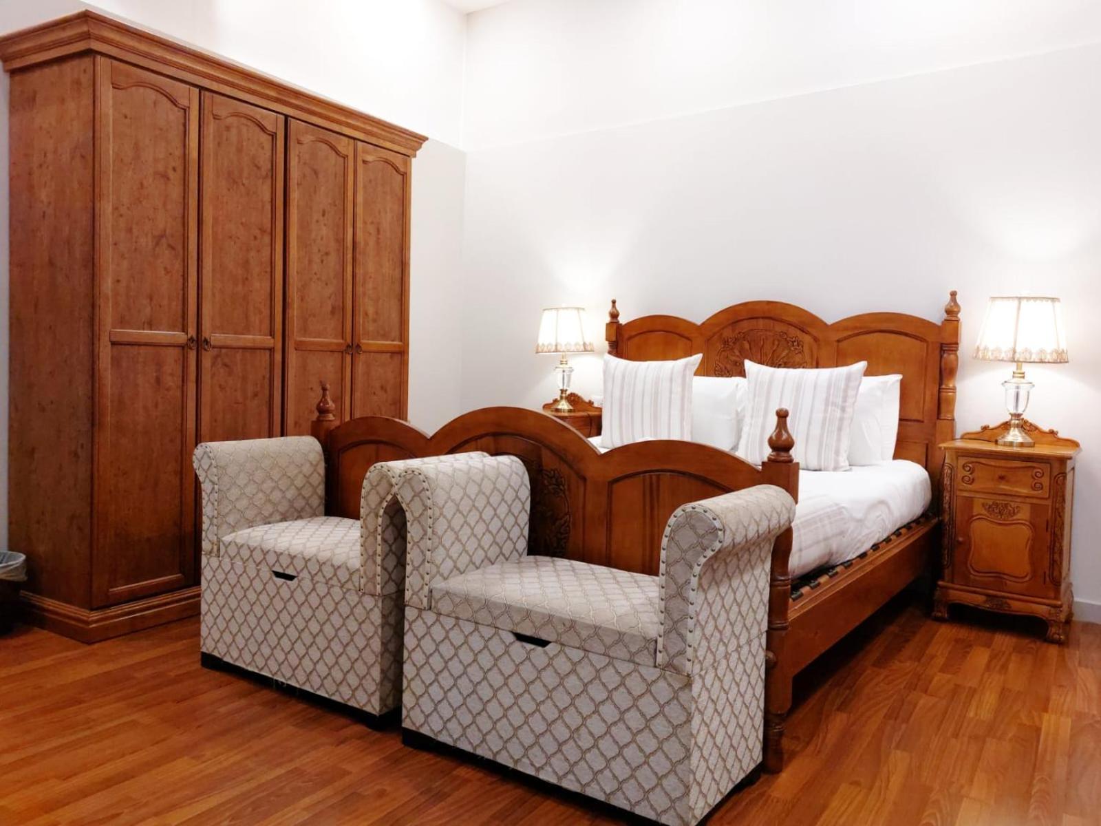 Junior Suite with Balcony
