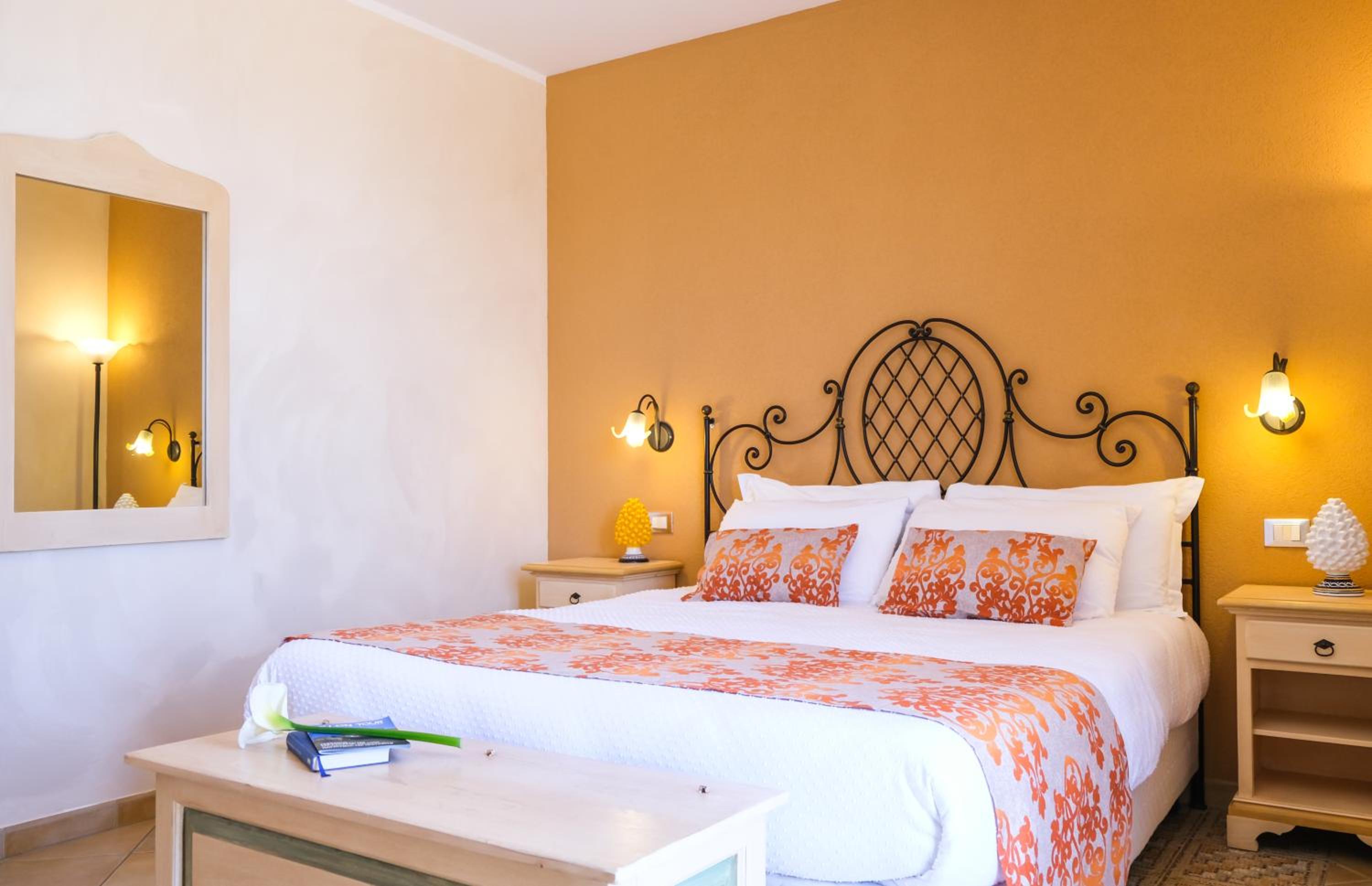 Double Room with Balcony and Sea View