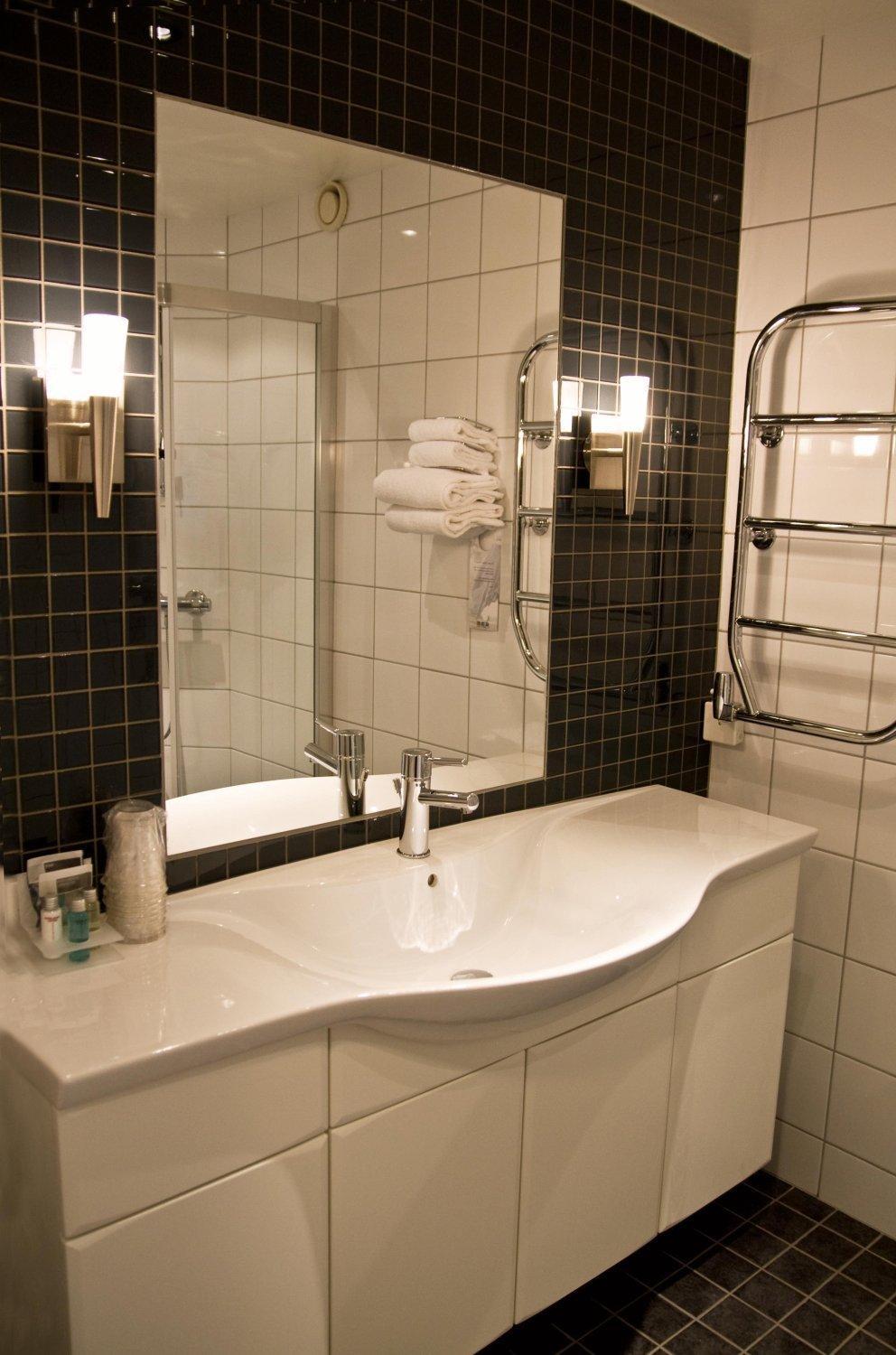Standard Double Room - Photo 6