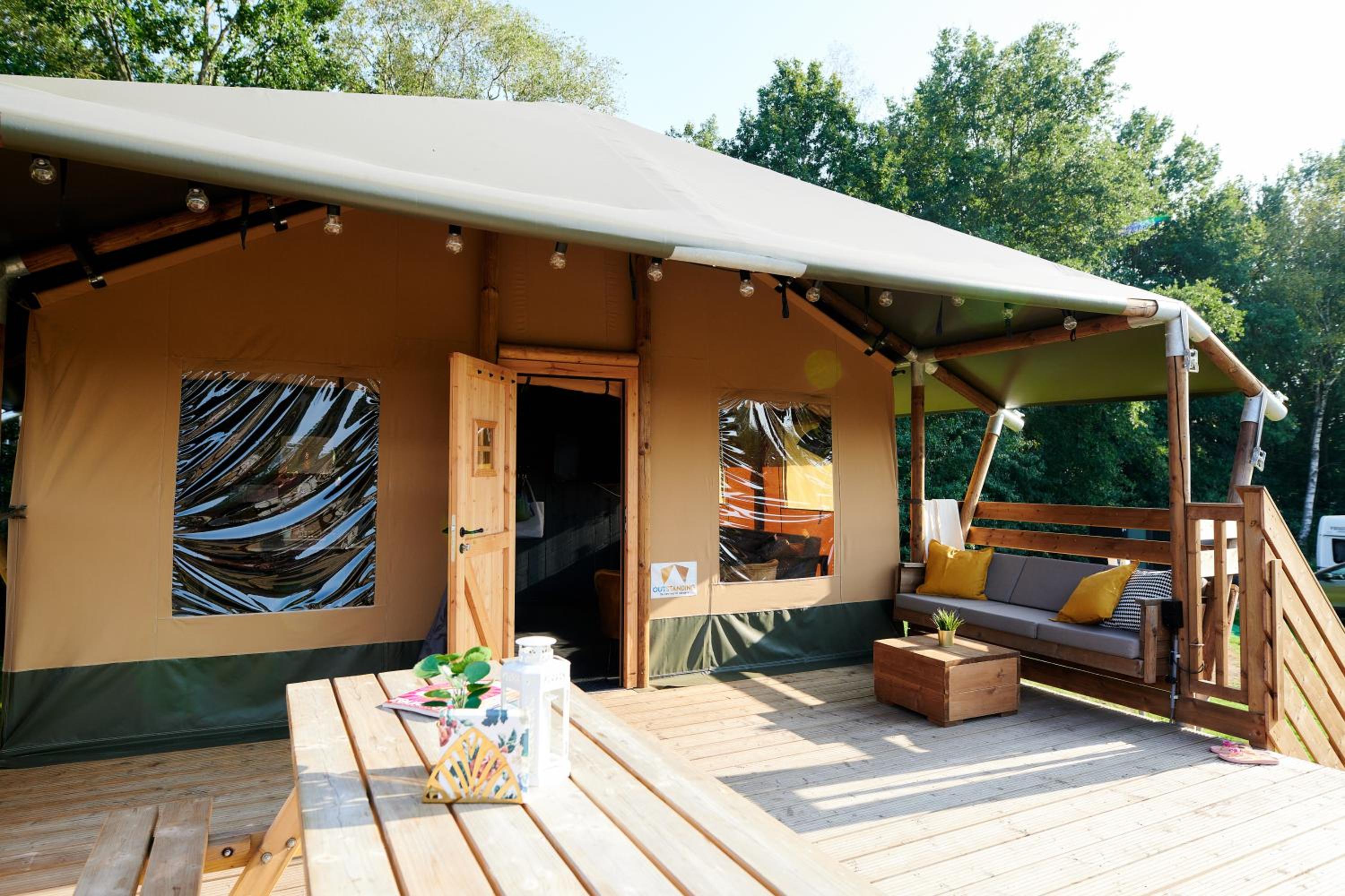 Deluxe Family Suite photo 2