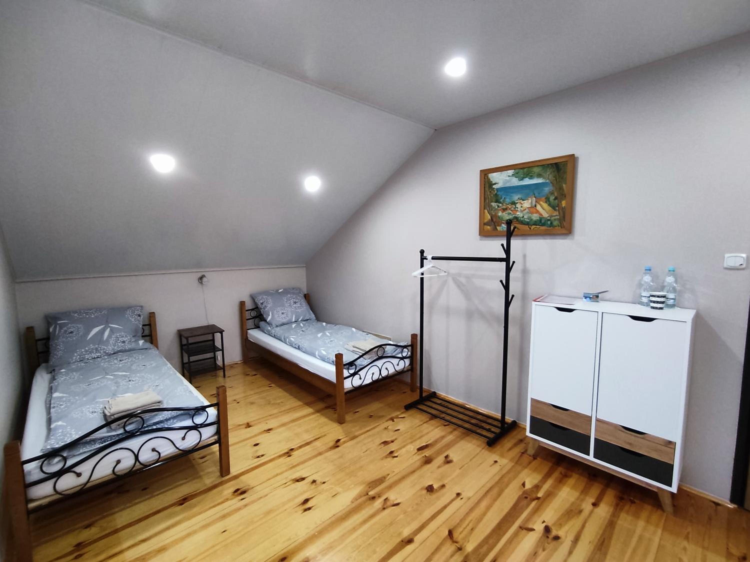 Twin Room with Balcony - Photo 1