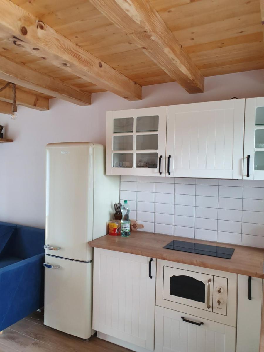 Two-Bedroom House - Photo 3