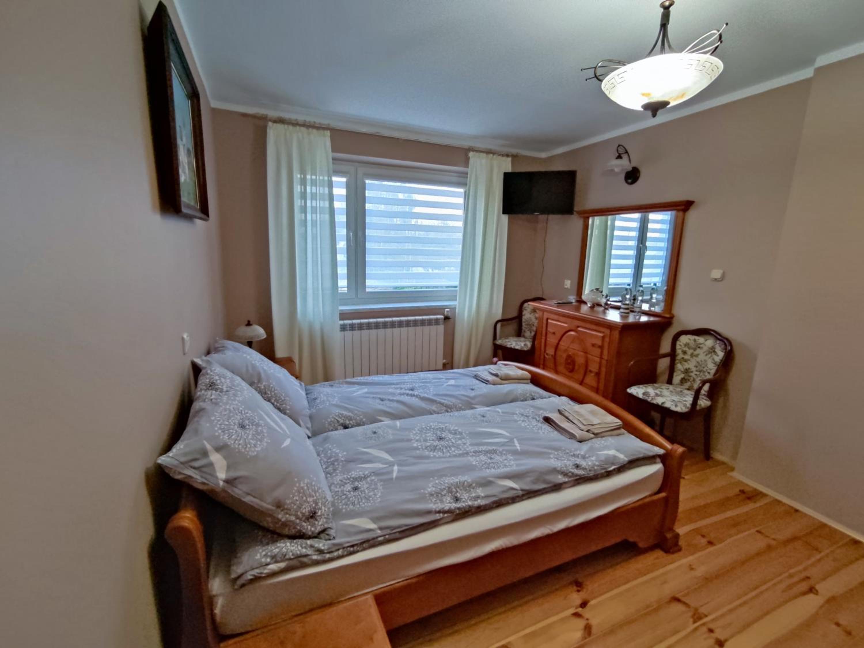 Standard King Room - Photo 1