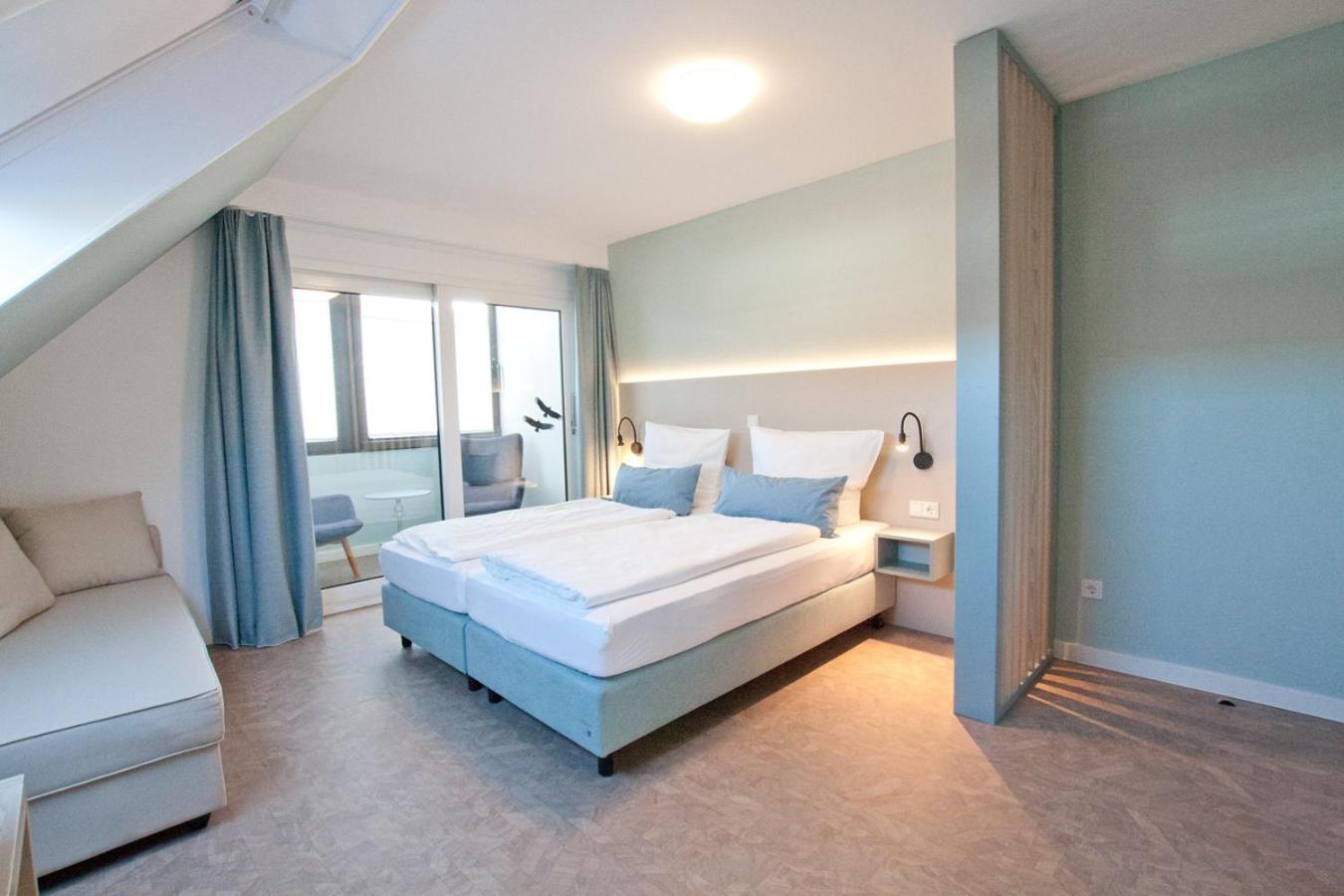 Deluxe Double Room with Balcony