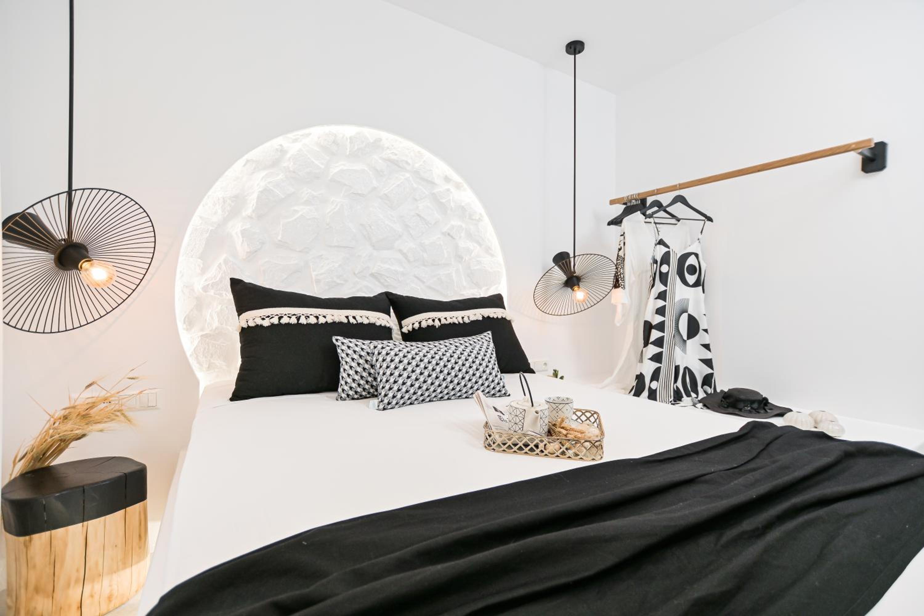 Two-Bedroom Apartment (4 Adults)