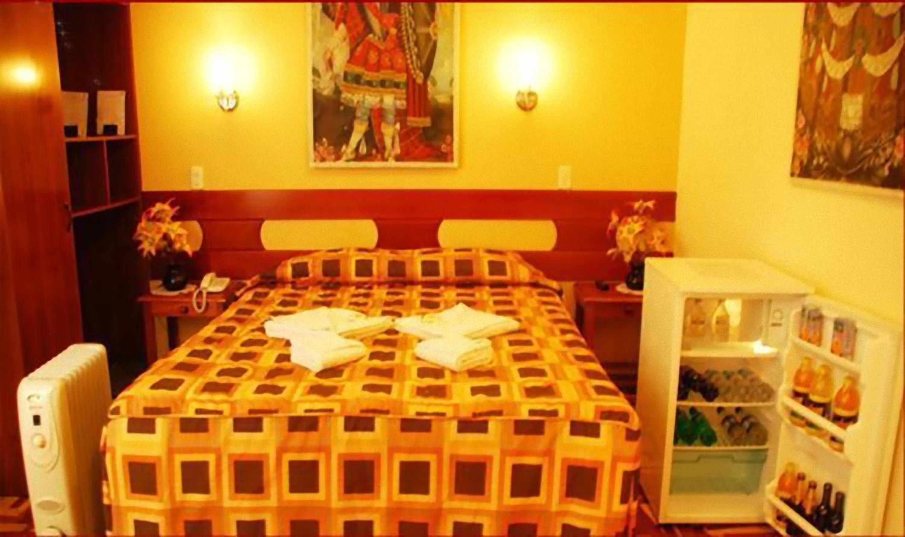 Queen Room - Photo 6