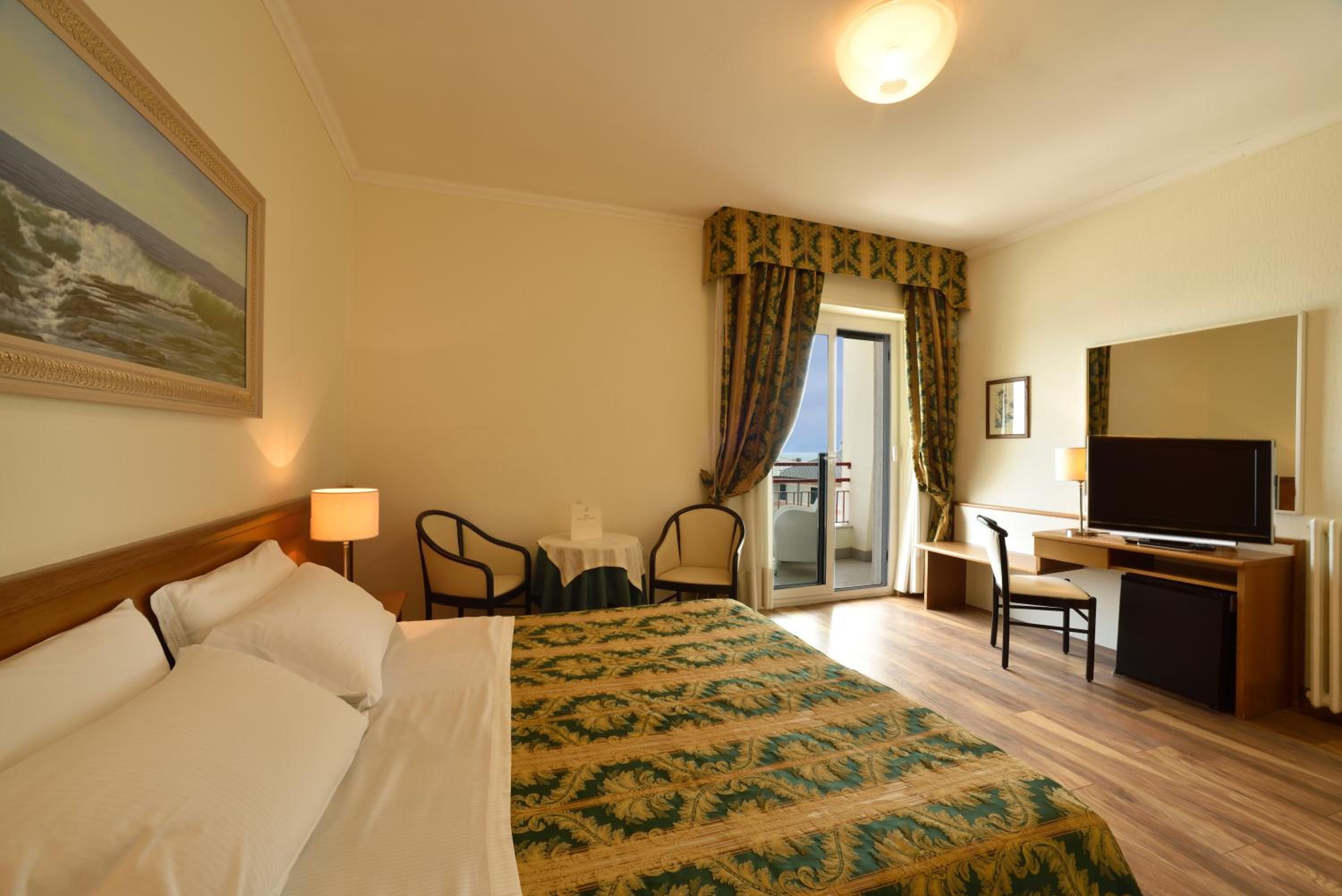 Superior Double Room photo 3