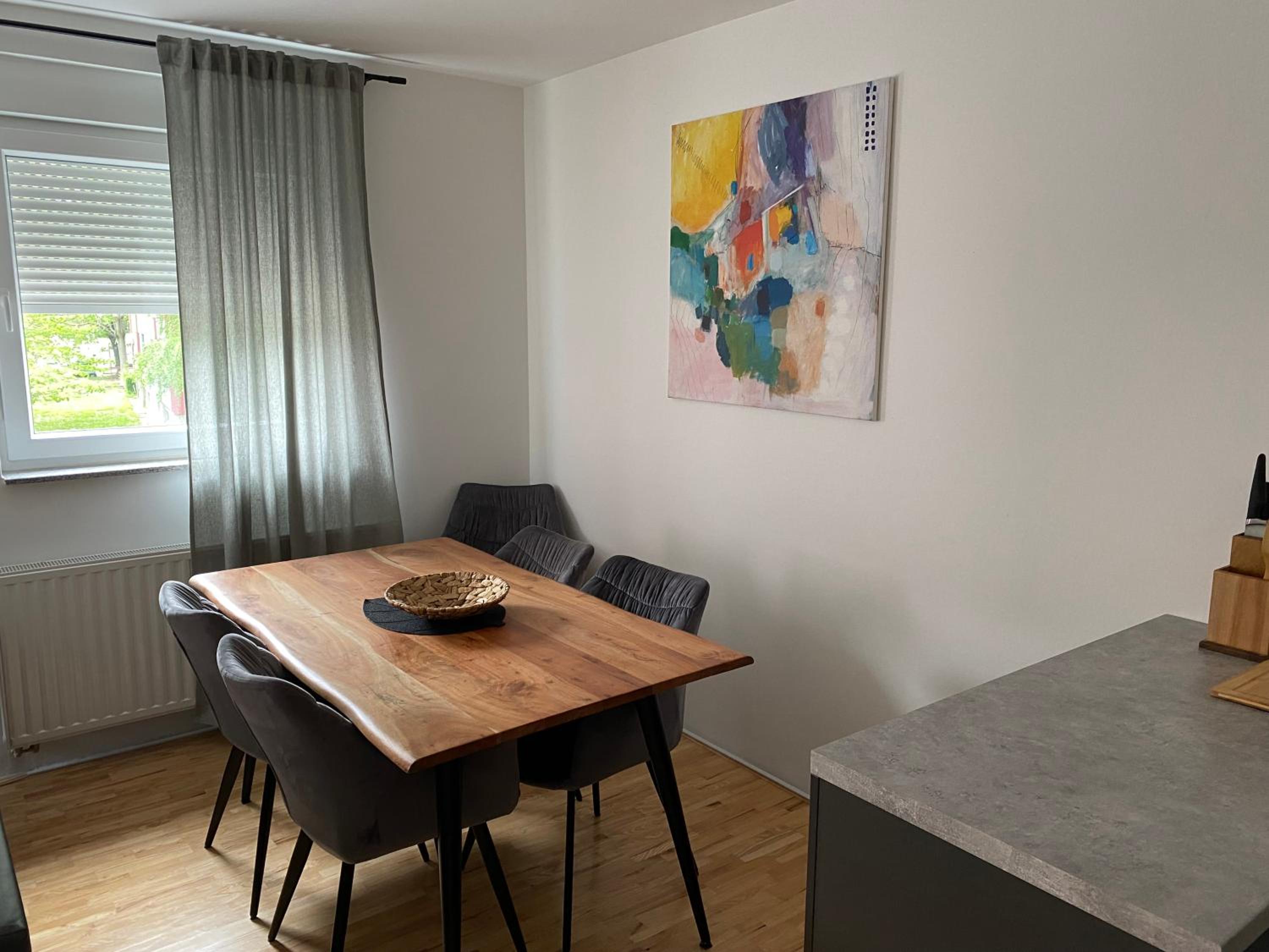Two-Bedroom Apartment - Photo 4