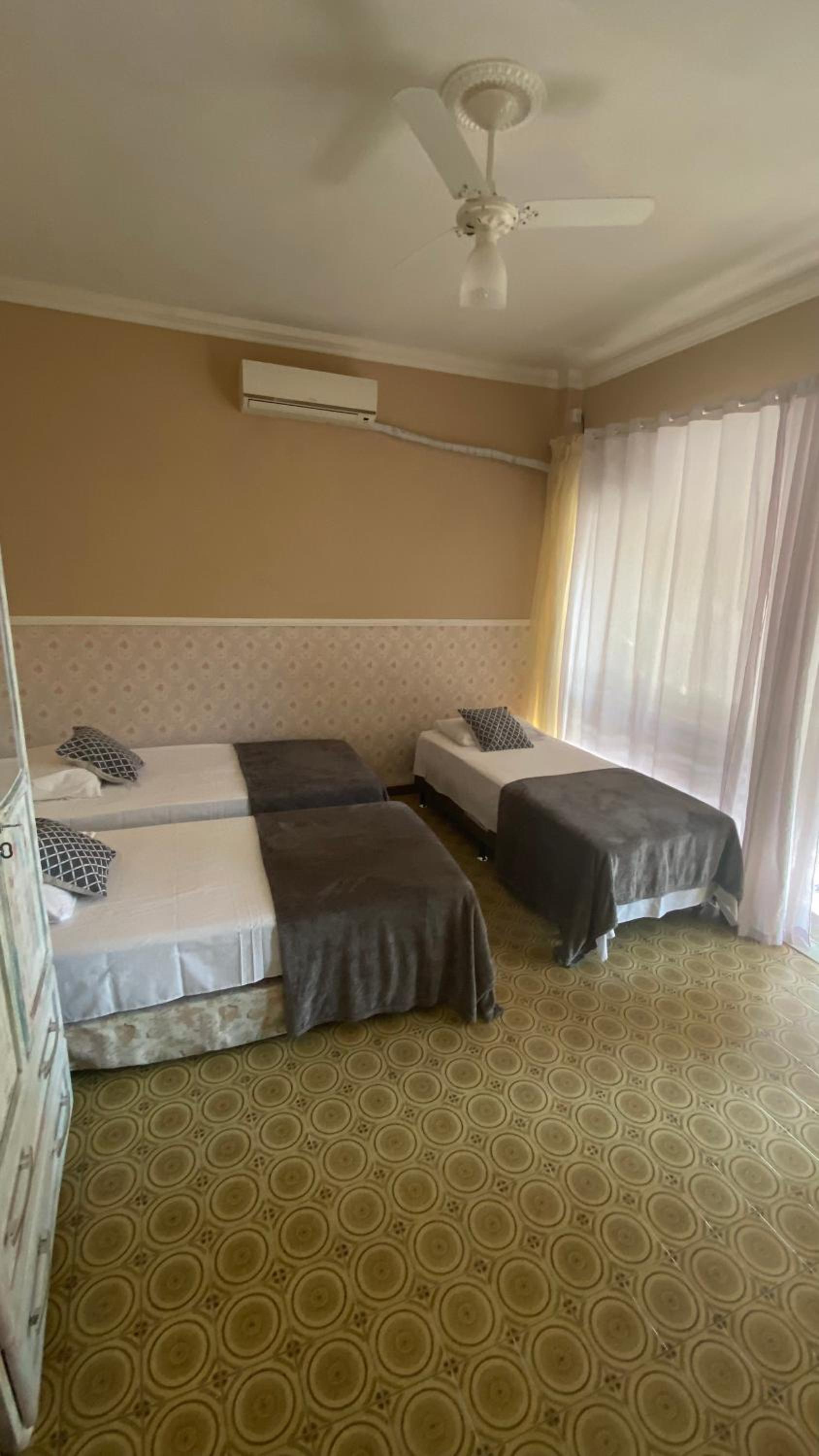 Triple Room photo 2