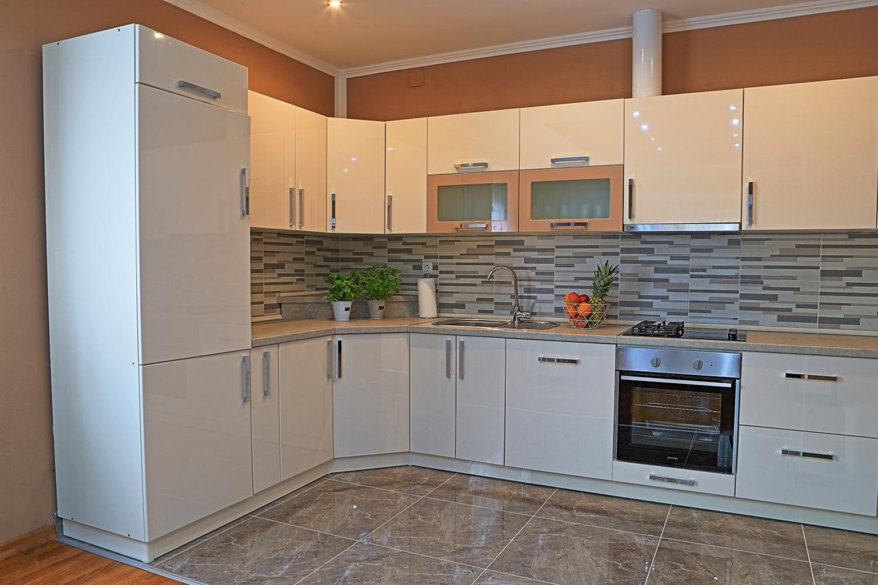 Two-Bedroom House - Photo 25