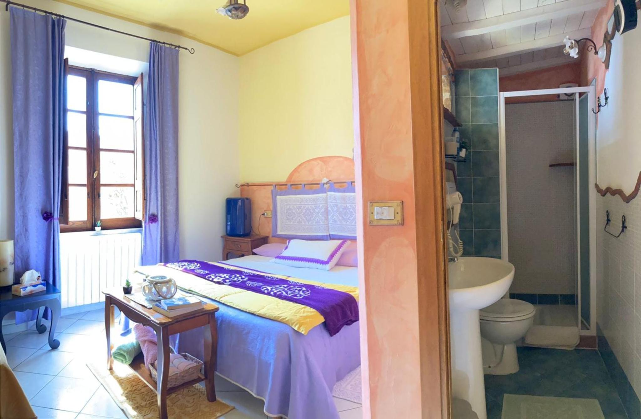 Triple Room with Private Bathroom - Photo 3