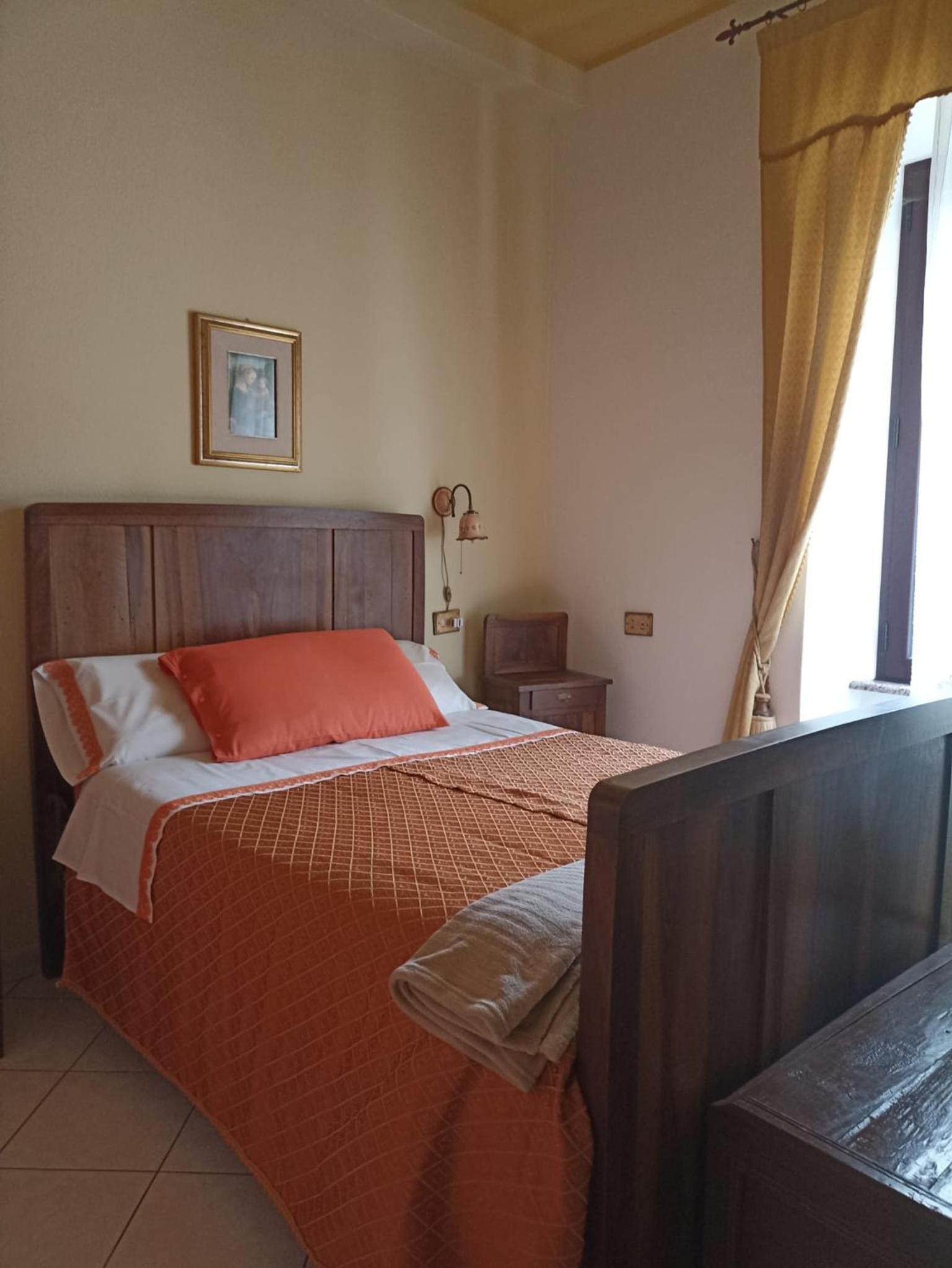 Deluxe Room - Photo 5