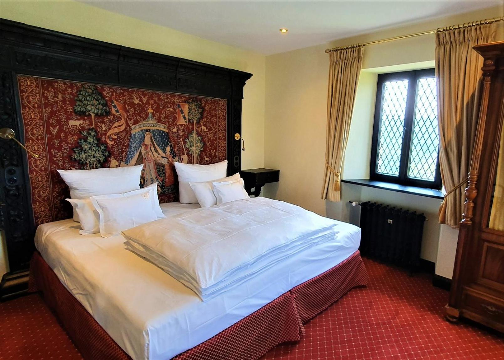 Superior King Suite - Photo 1