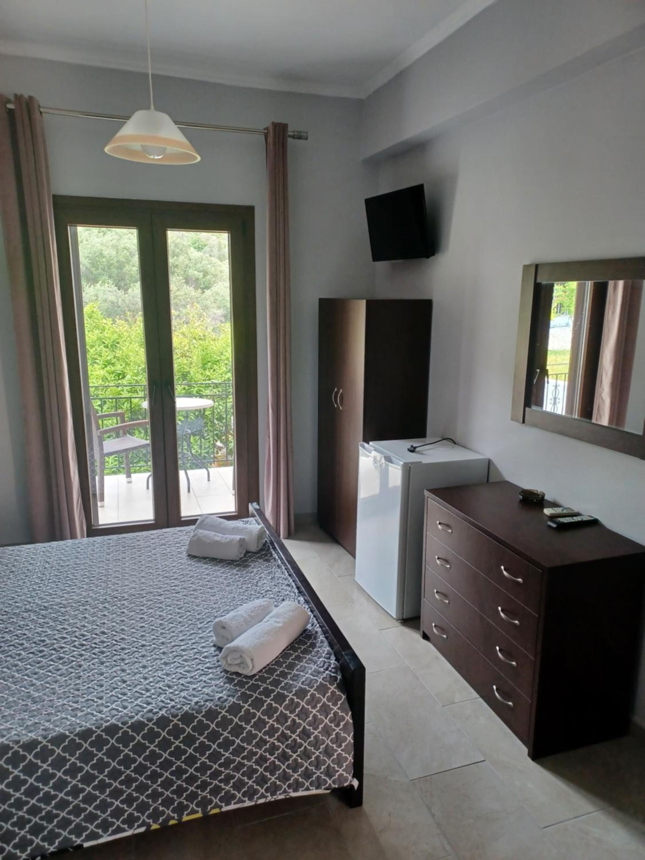 Deluxe Double Room with Balcony - Photo 58