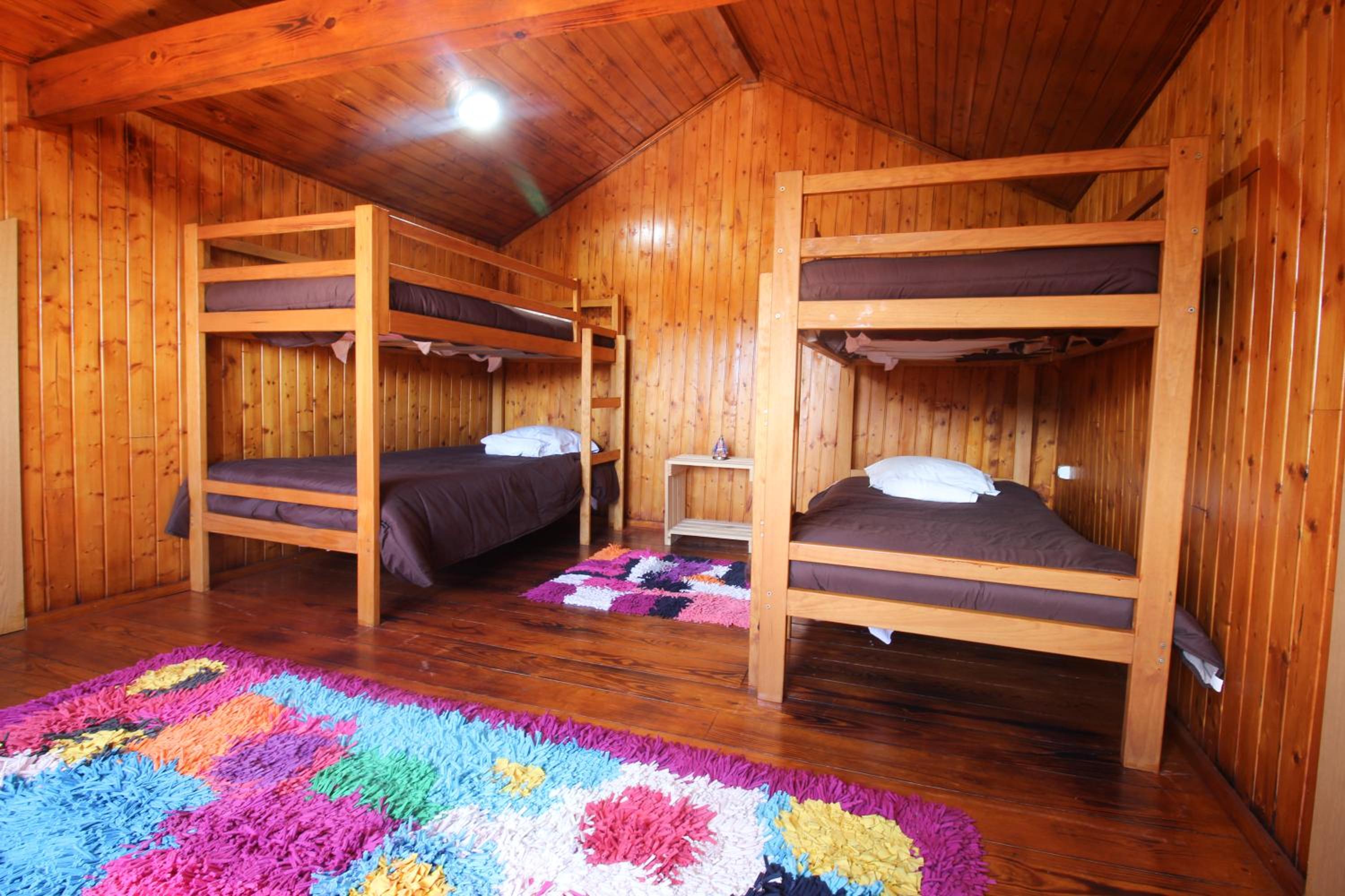 Five-Bedroom House - Photo 21