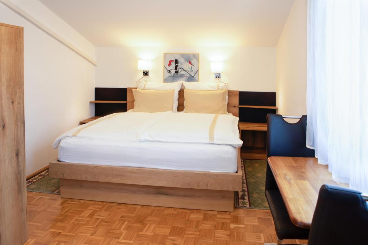 Double Room photo 3