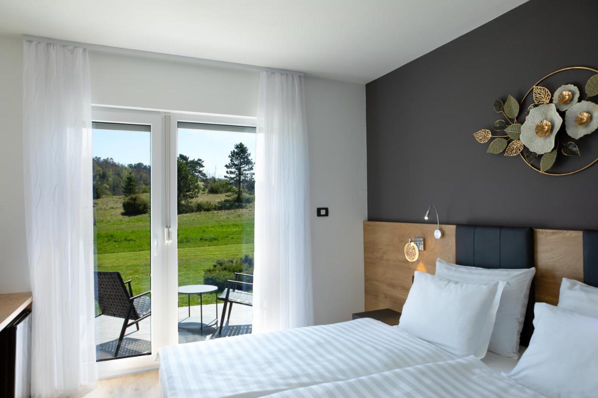 Superior Double Room photo 3