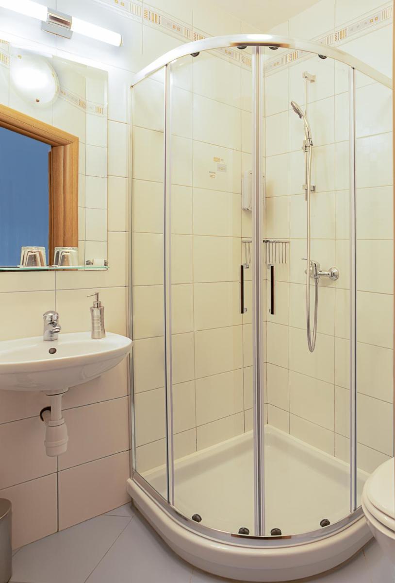 Twin Room photo 1
