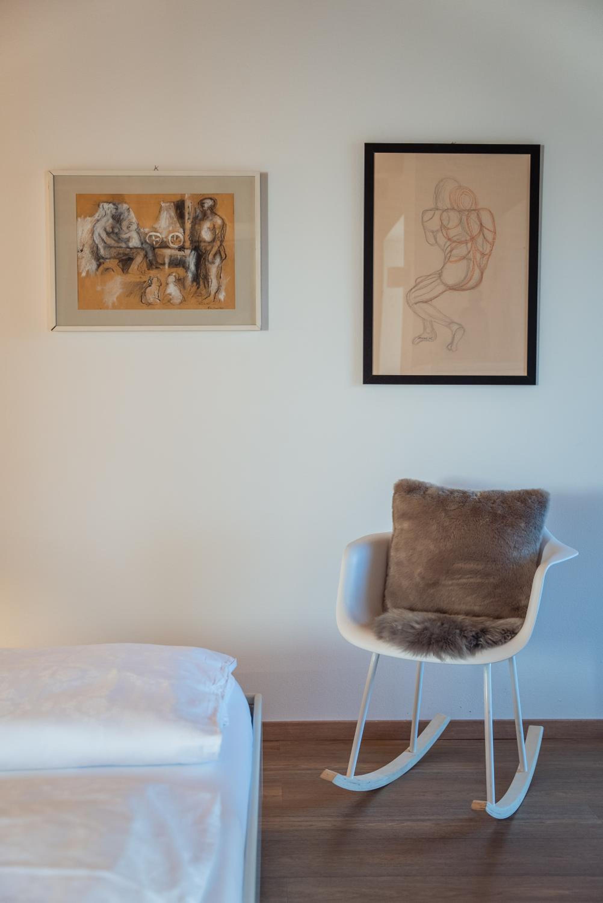 Tower Suite - Photo 2
