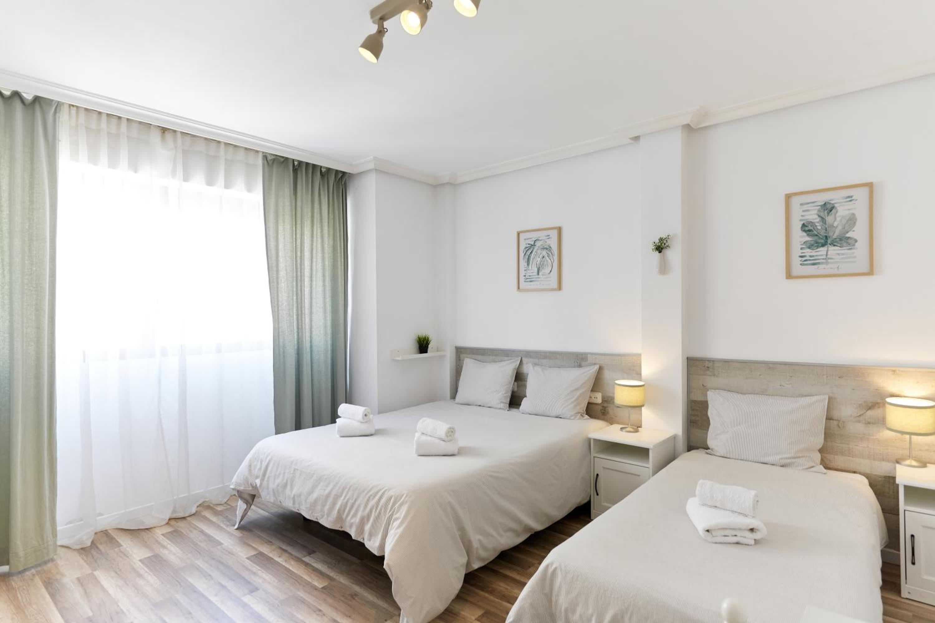 Triple Room with Private Bathroom photo 3