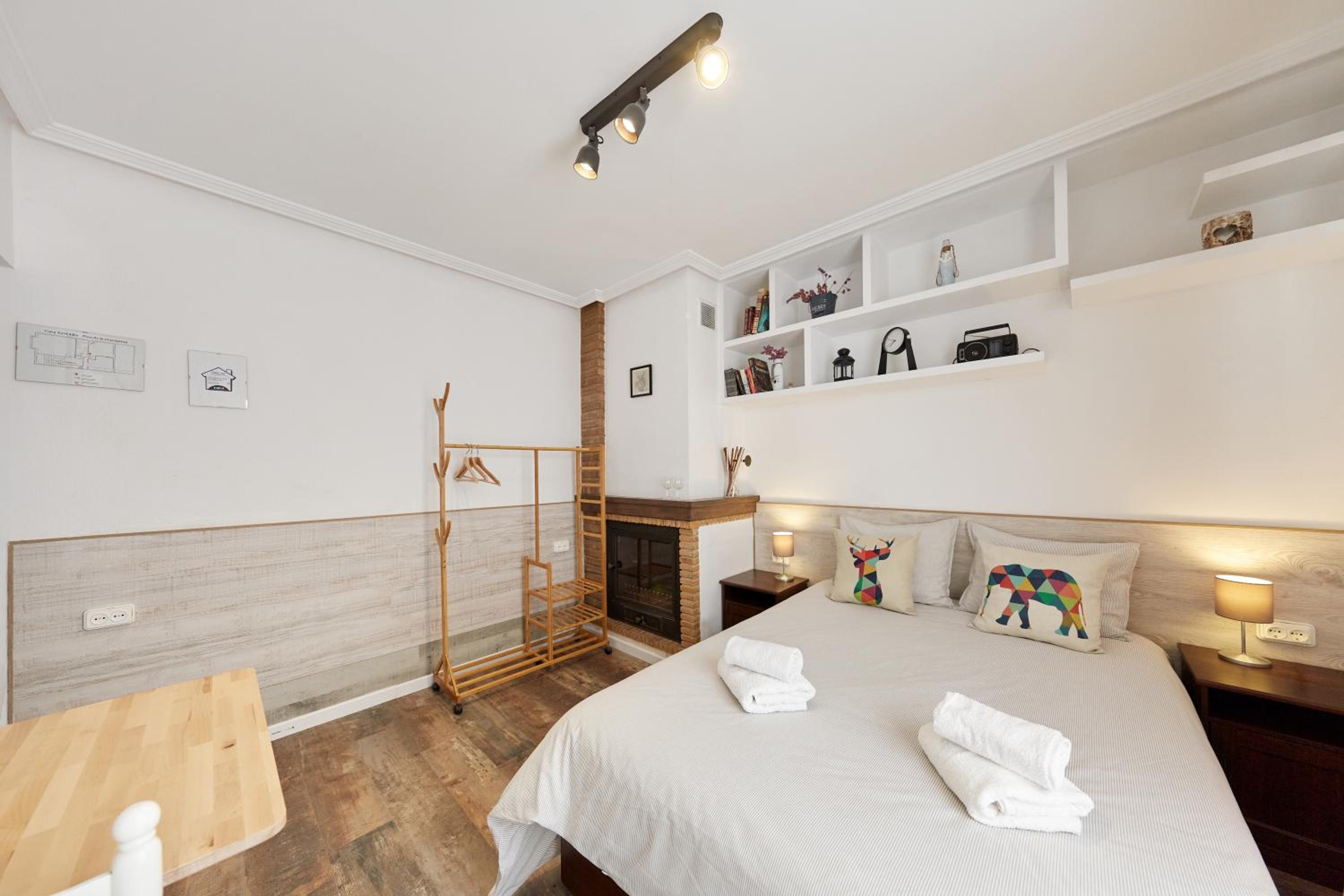 Double Room with Private Bathroom photo 2