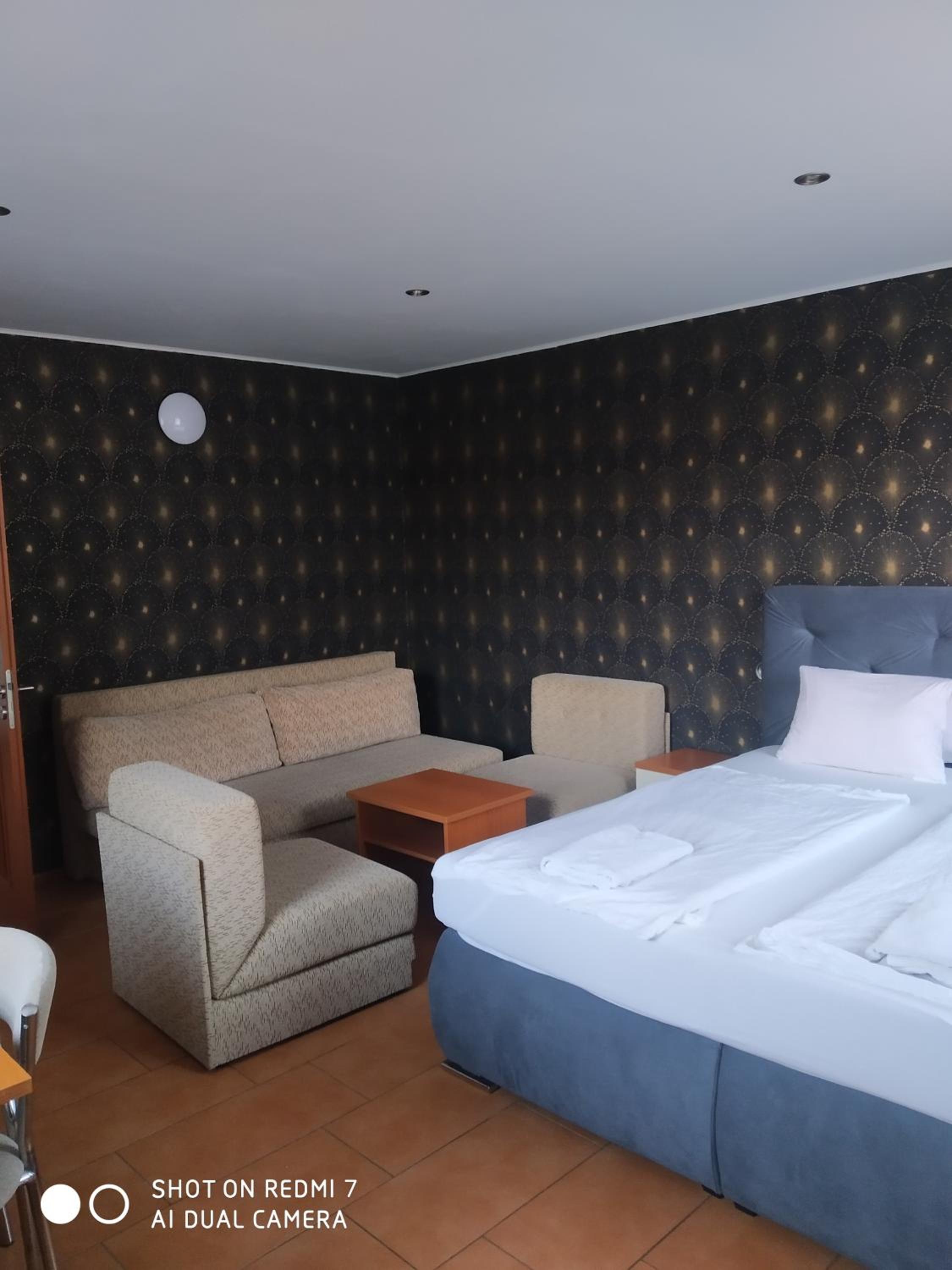Standard Suite photo 1