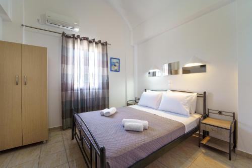 Double or Twin Room photo 3