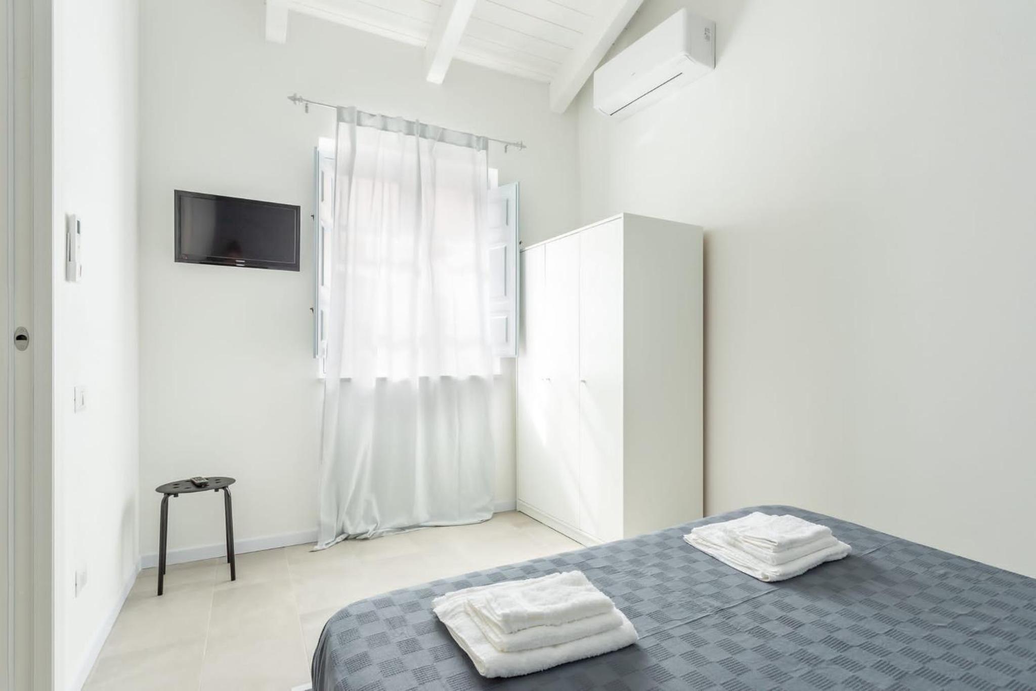 Two-Bedroom House photo 2