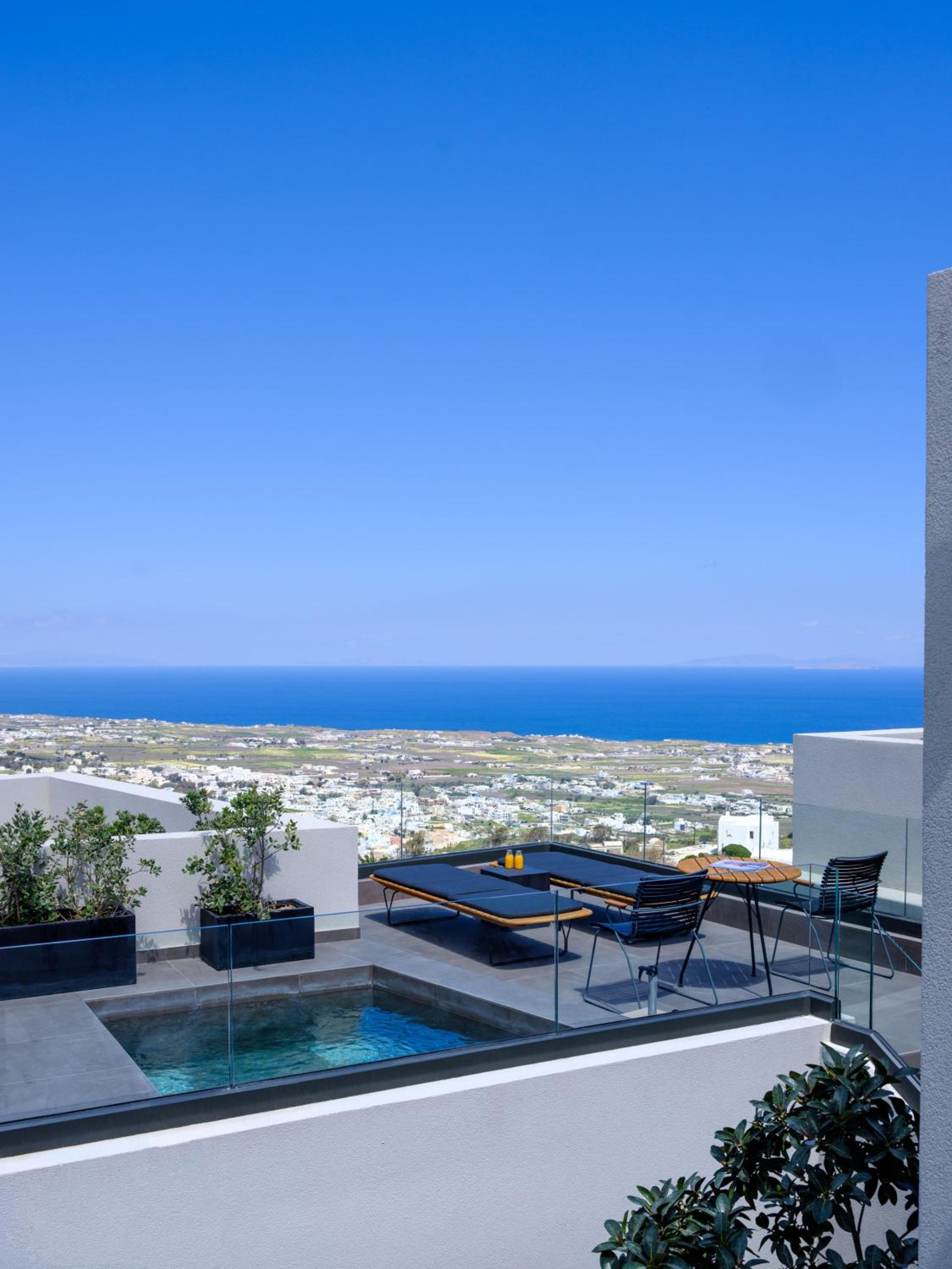 Honeymoon Suite with Outdoor heated private Jetted tub and Sea View - Photo 19