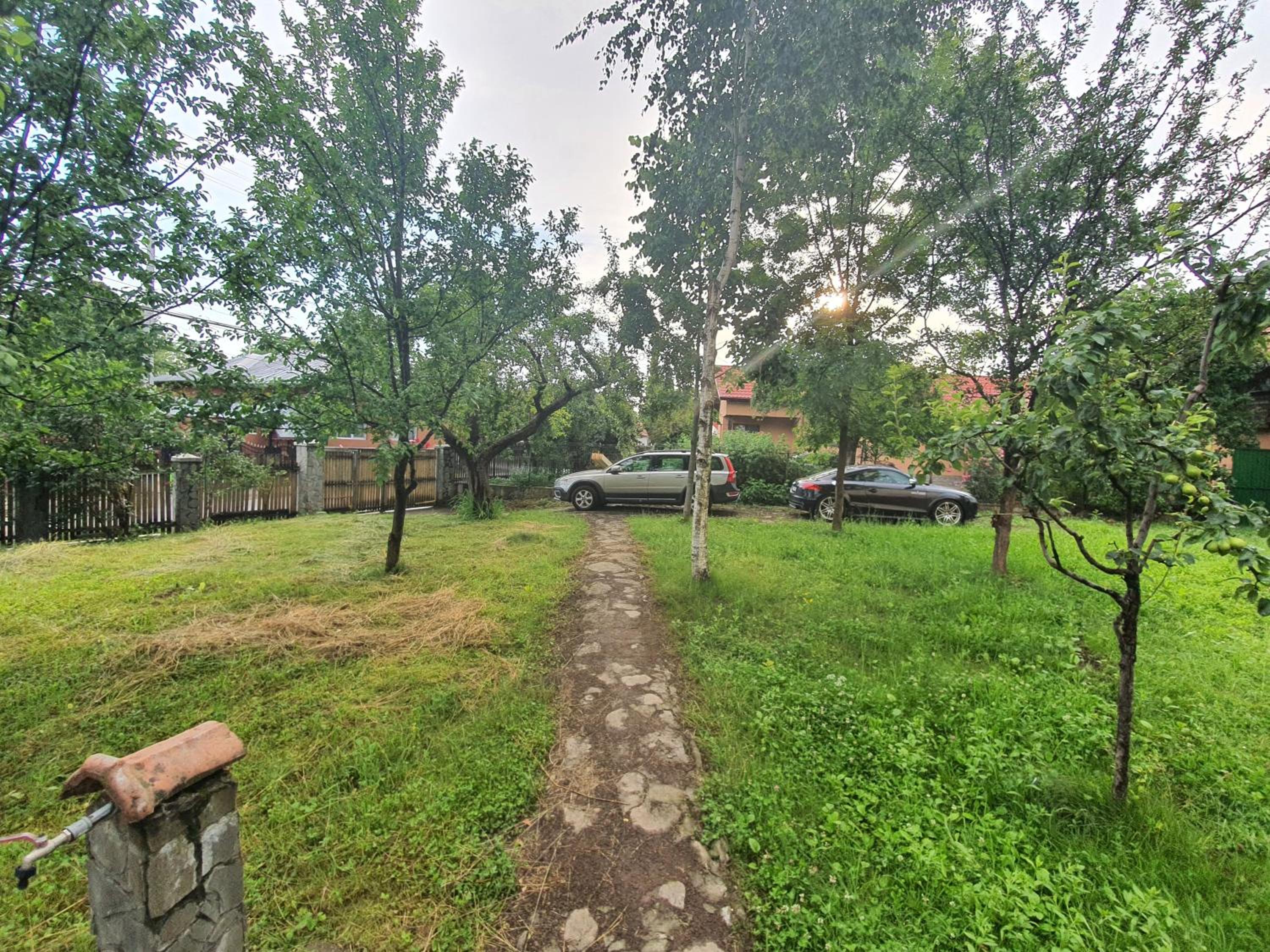 Four-Bedroom House - Photo 28
