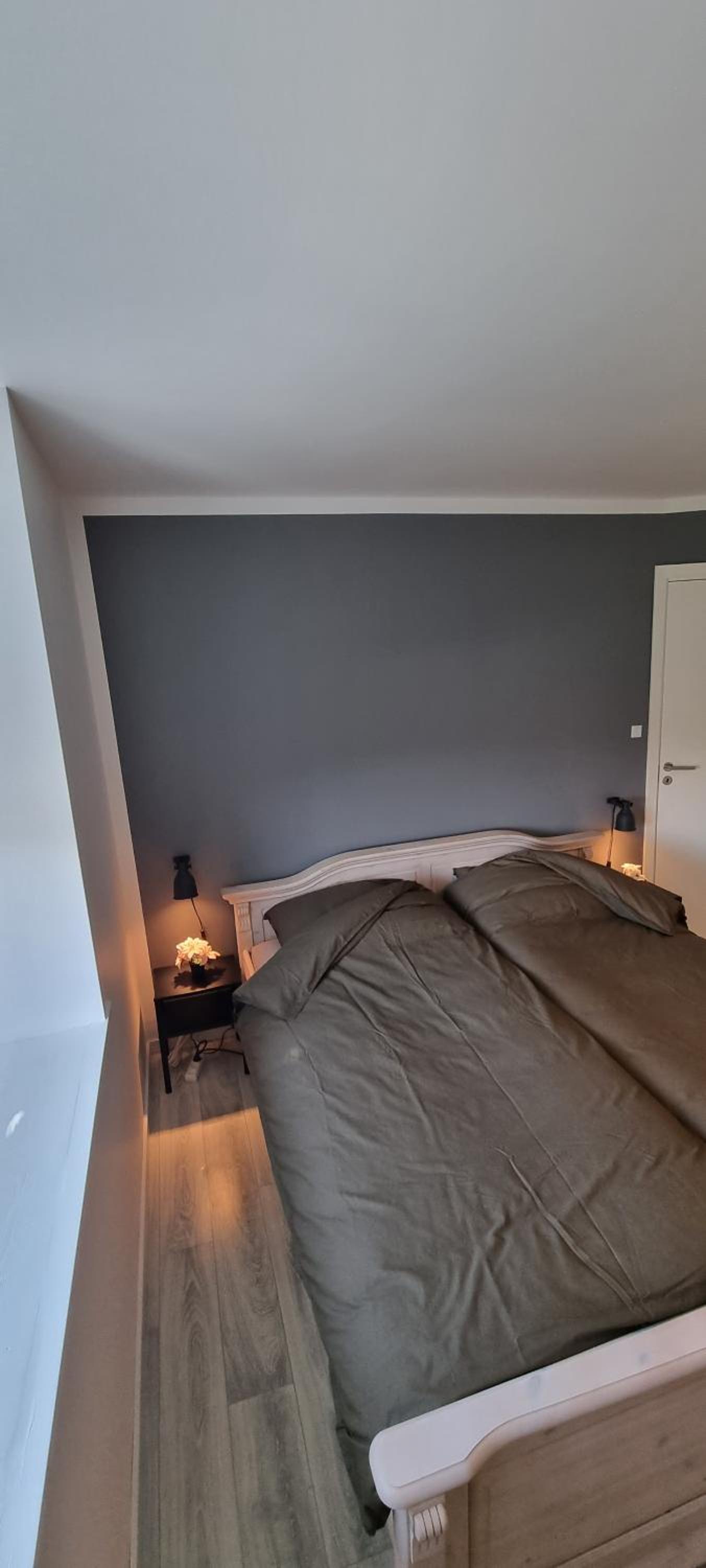 One-Bedroom Apartment photo 3