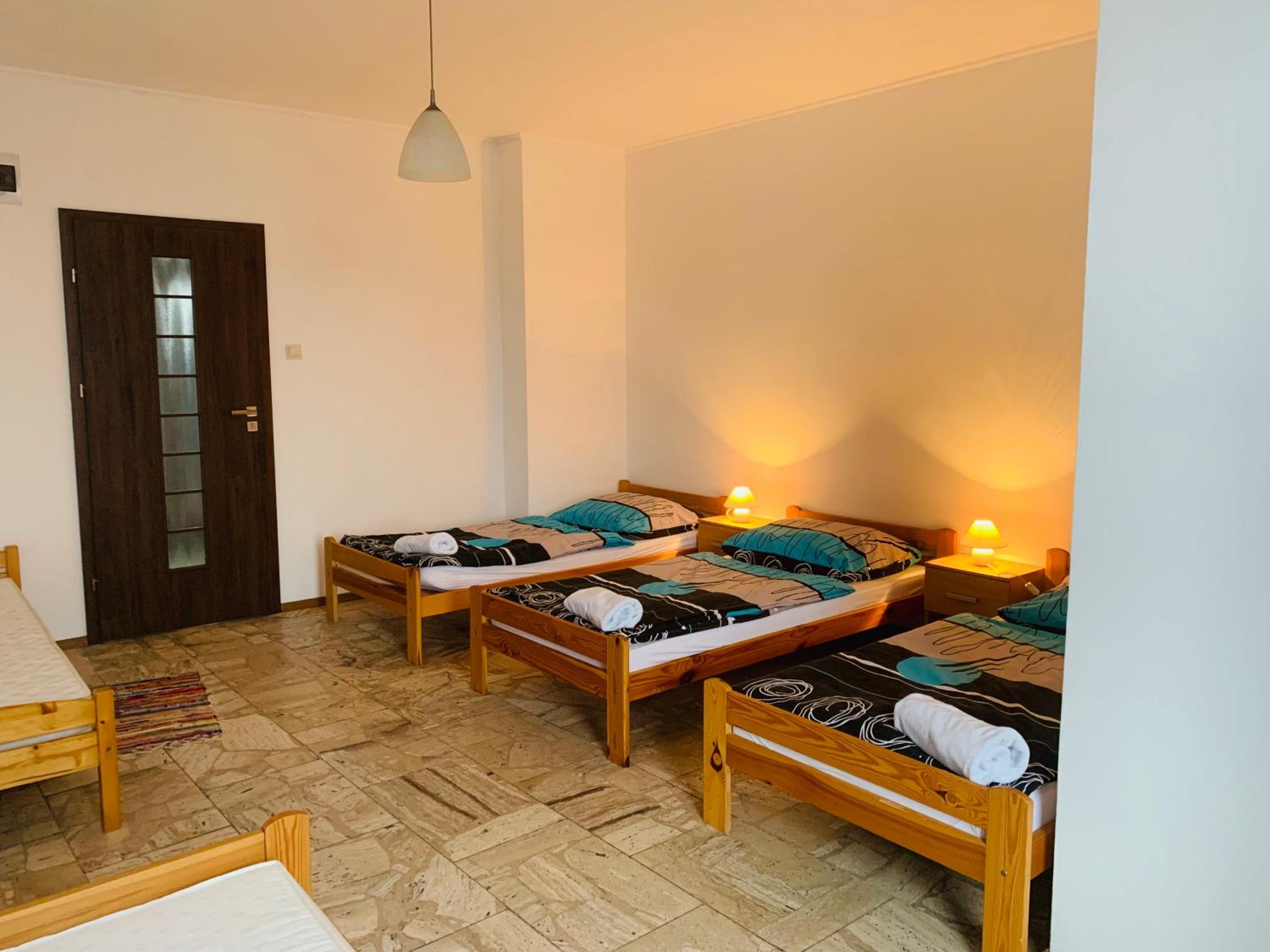 Quadruple Room with Private Bathroom - Photo 1