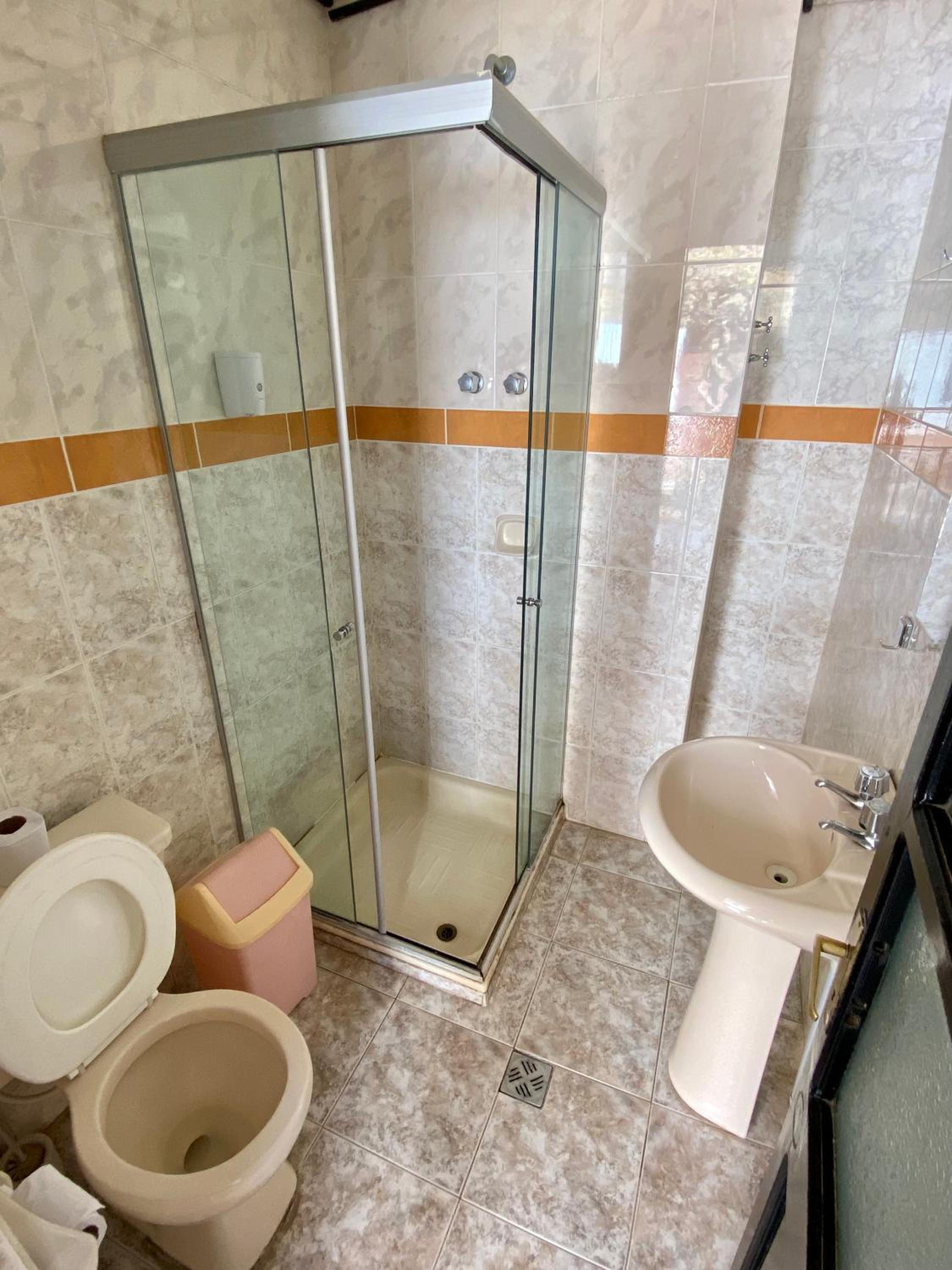 Standard Double Room with Shared Bathroom photo 3