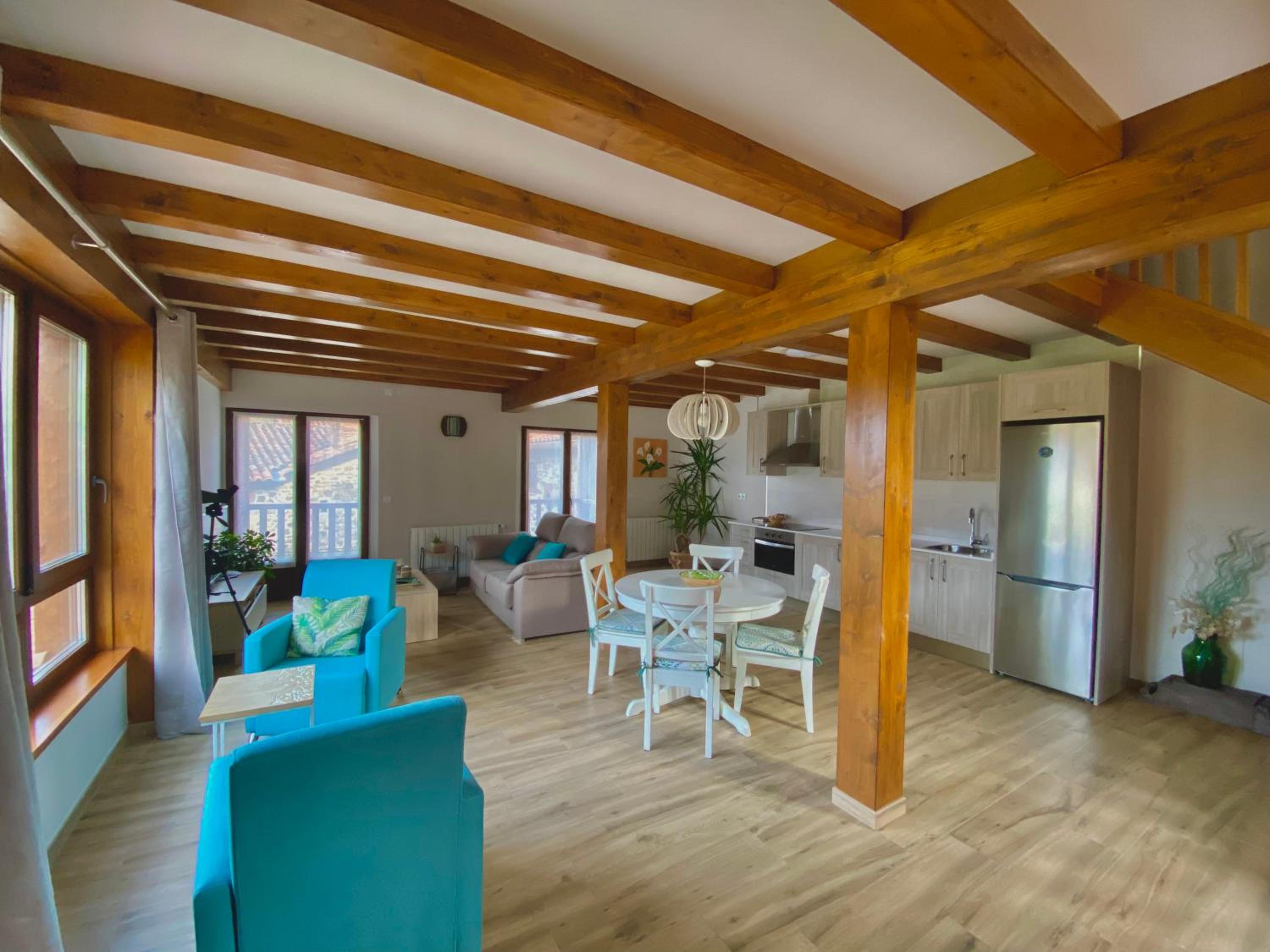 Apartamento con Balcón
