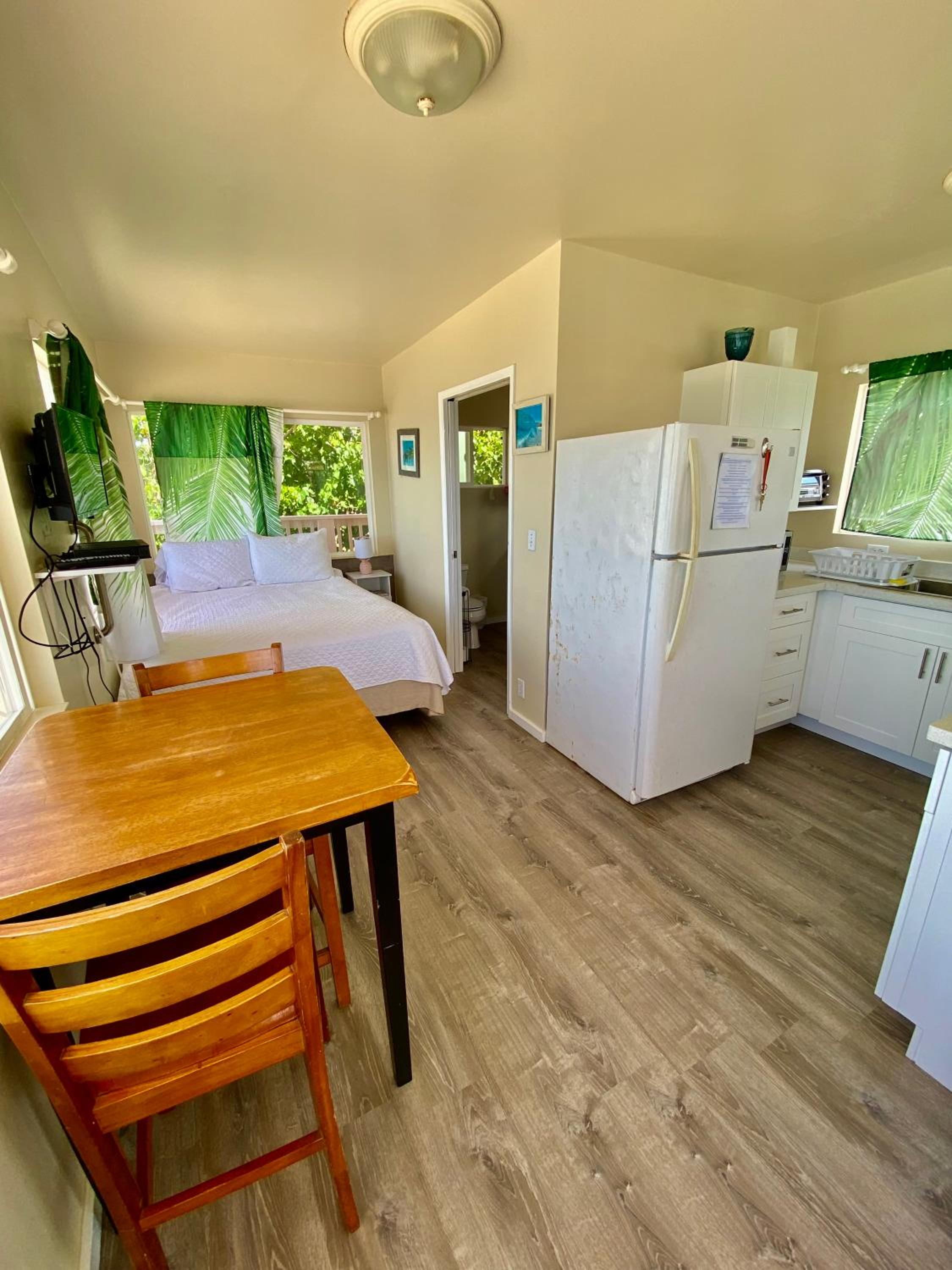 Orange Beachfront Studio photo 1