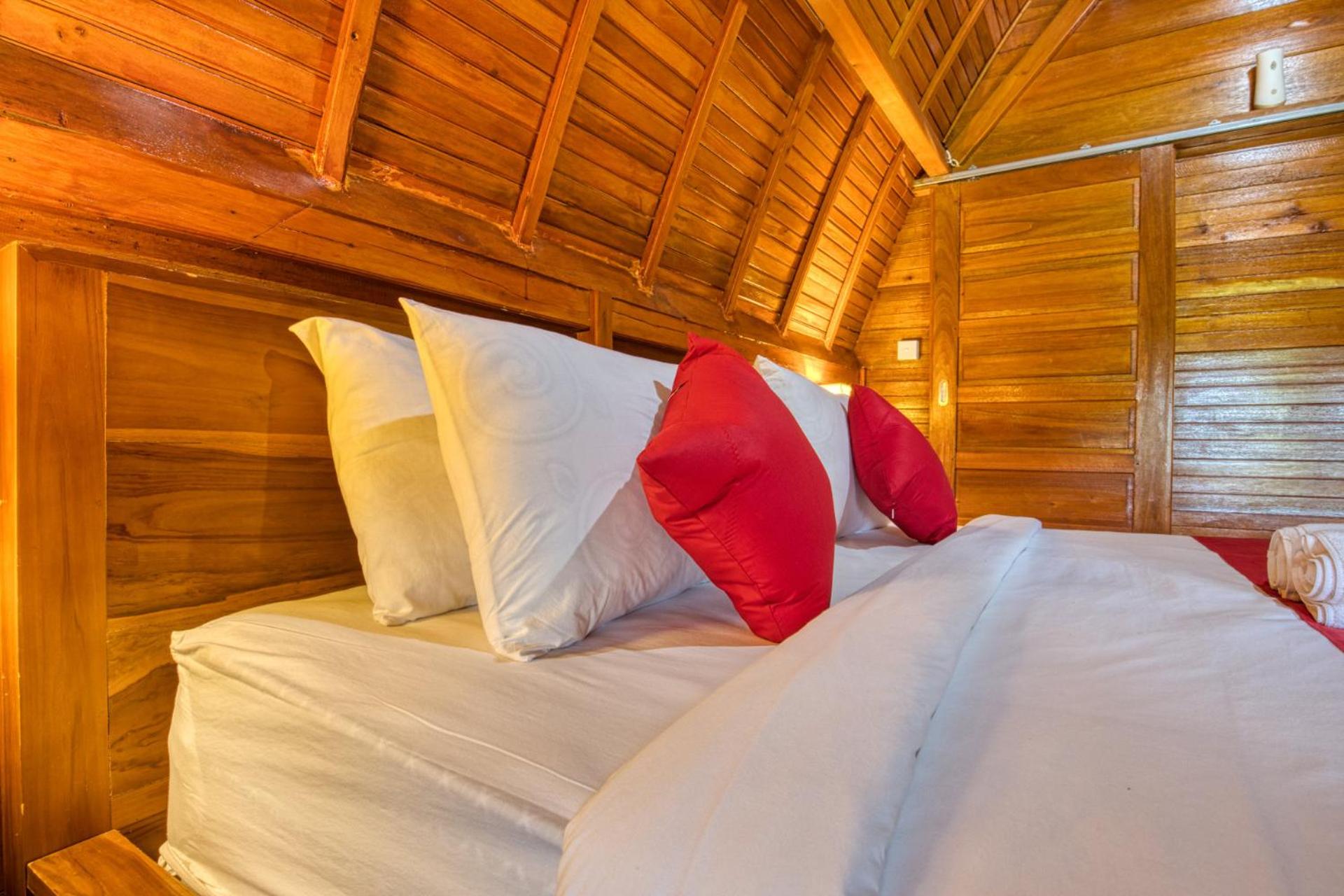 Double Room with Garden View - Photo 4