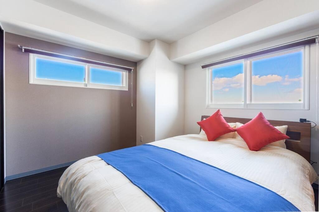 Two-Bedroom Apartment - Photo 19