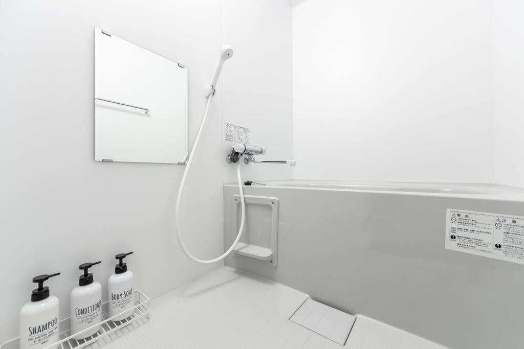 Two-Bedroom Apartment - Photo 17