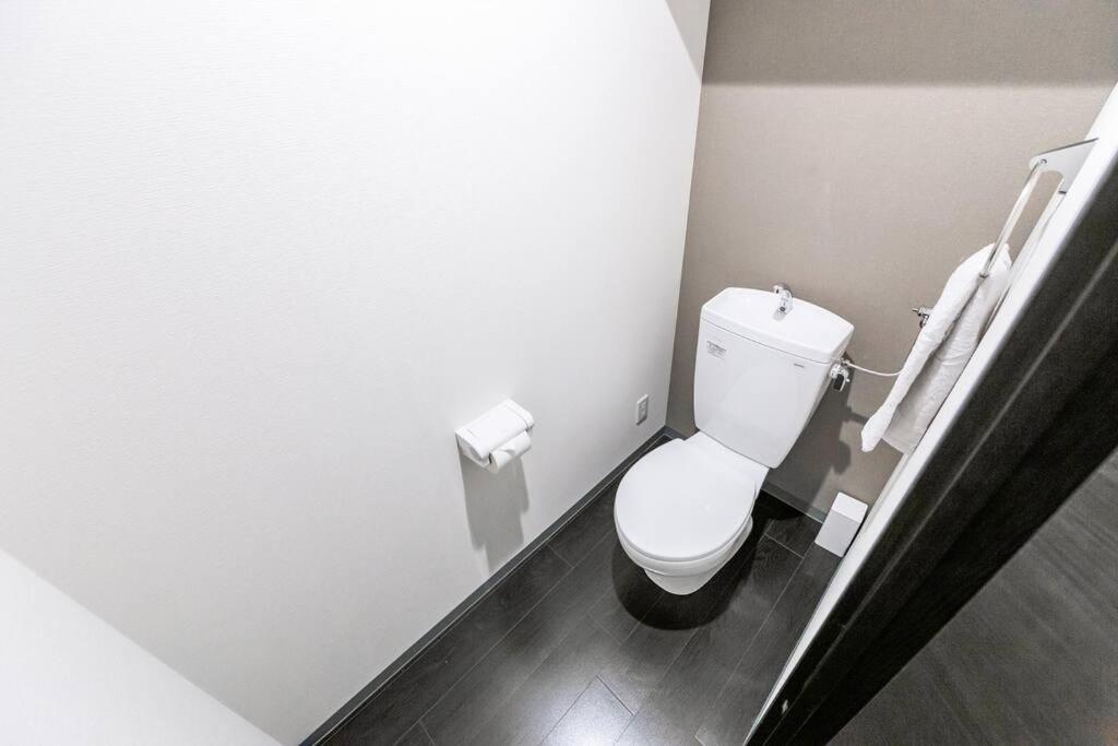Two-Bedroom Apartment - Photo 13