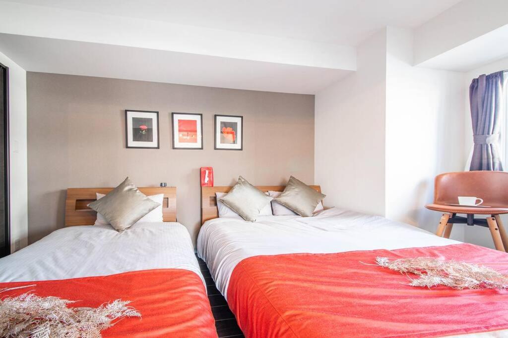 Three-Bedroom Apartment - Photo 16