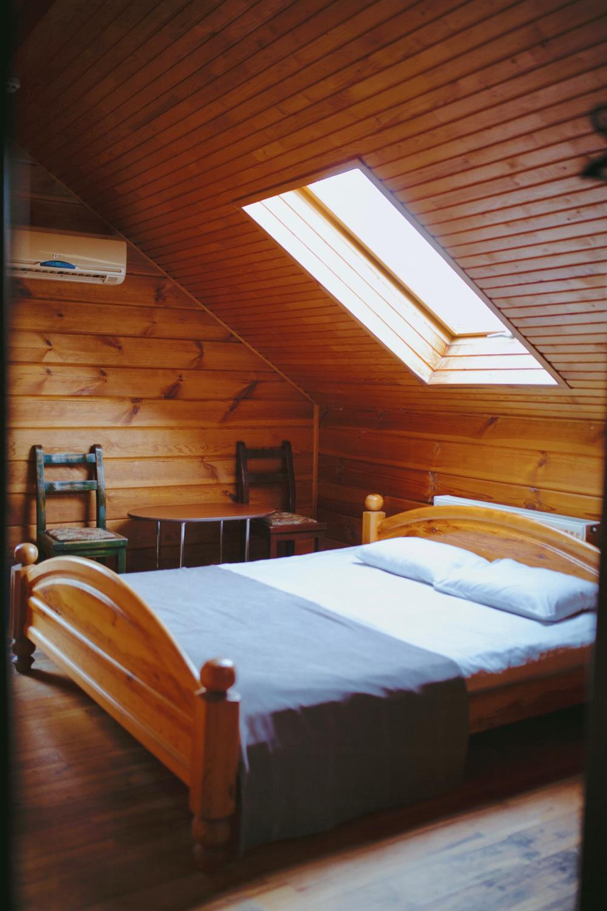 Large Double Room photo 1