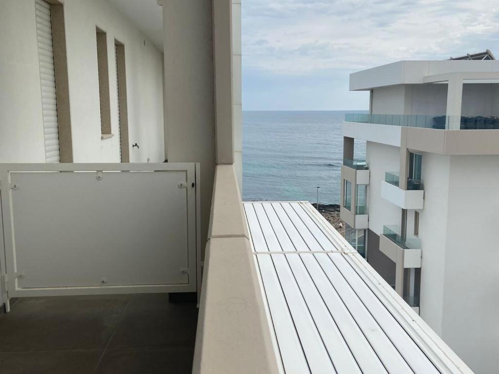 Studio with Balcony photo 2