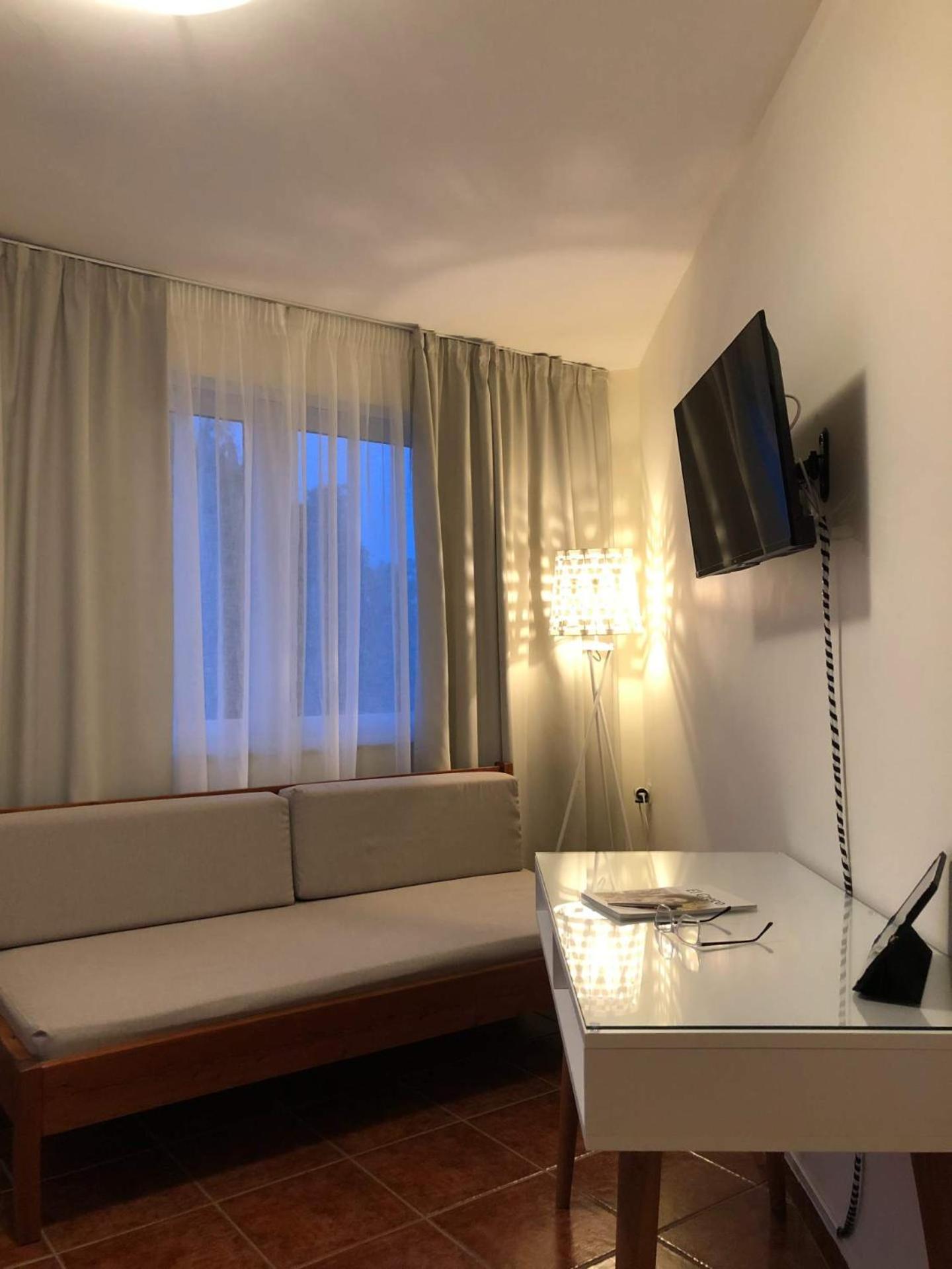 Deluxe Junior Suite photo 1