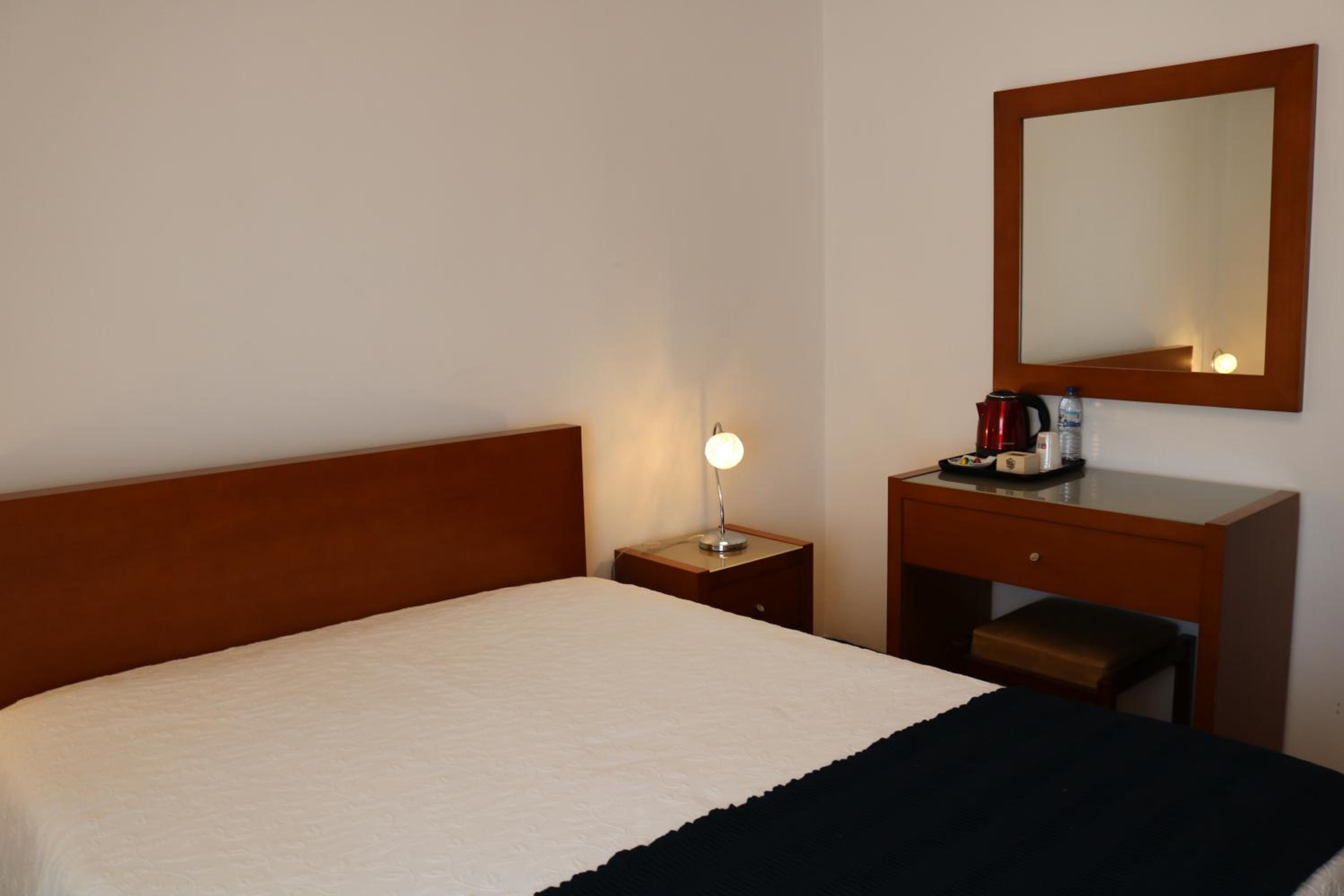 Double Room with Balcony - Photo 1