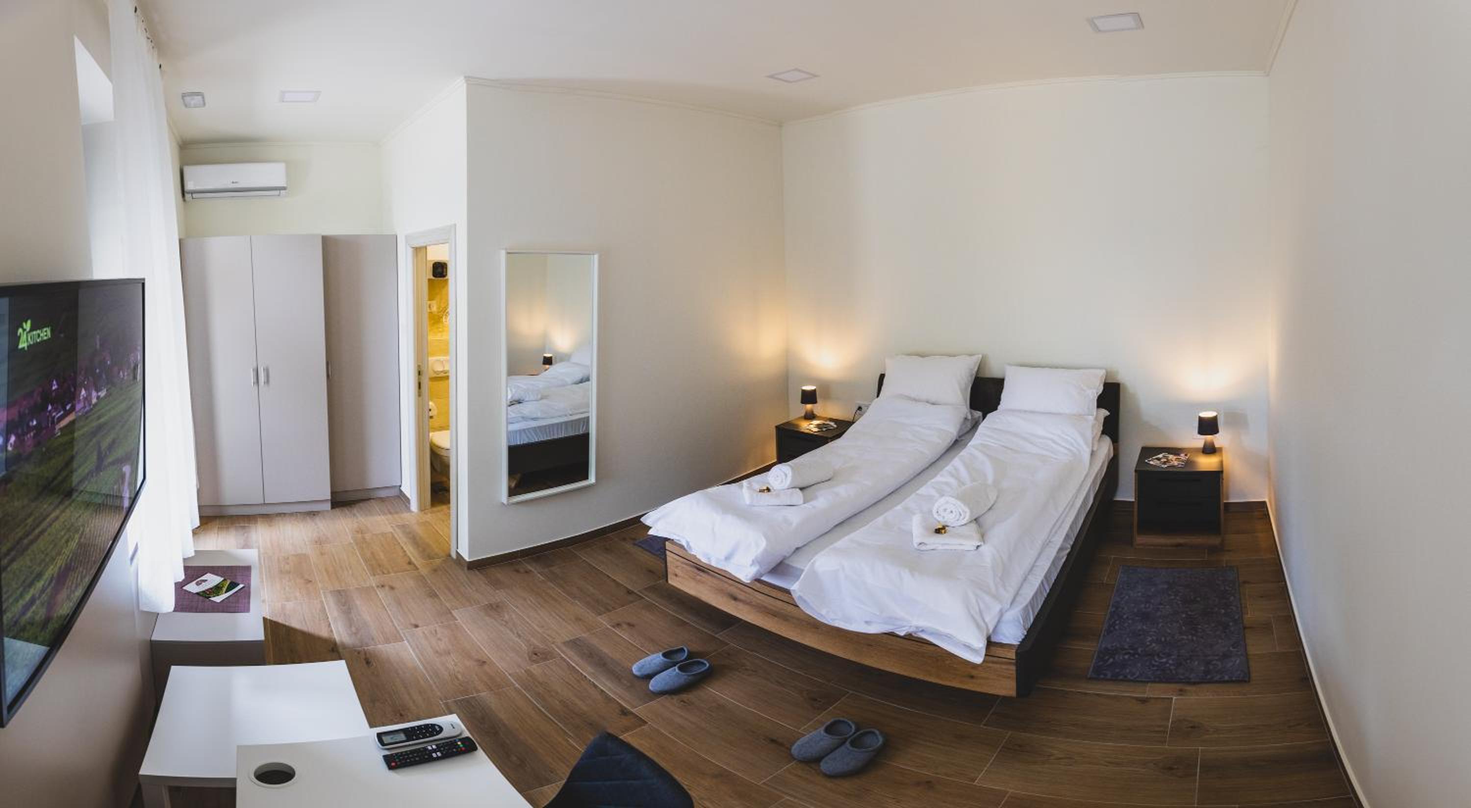 Double Room