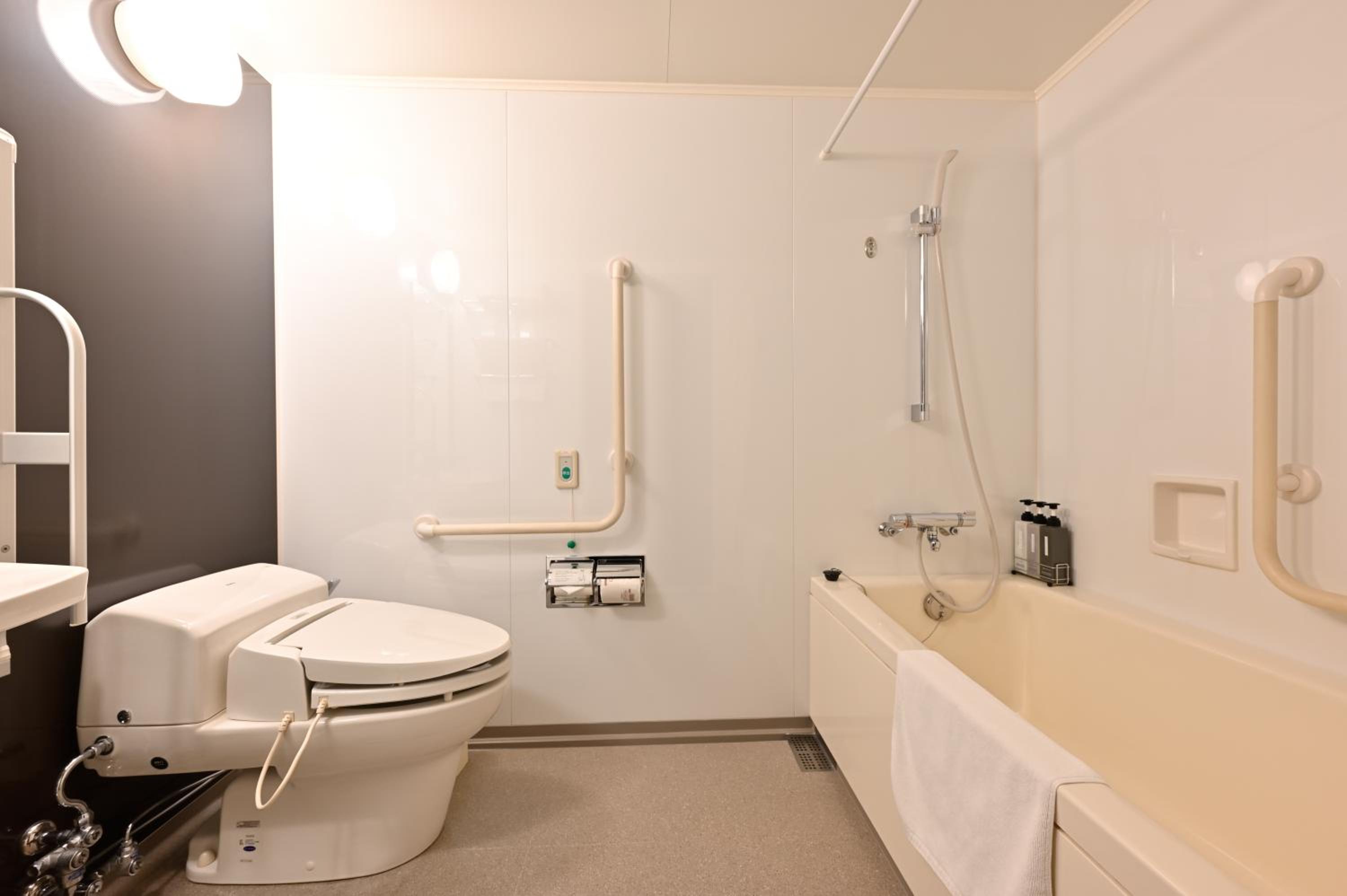 Universal Twin Room - Non-Smoking - Photo 2