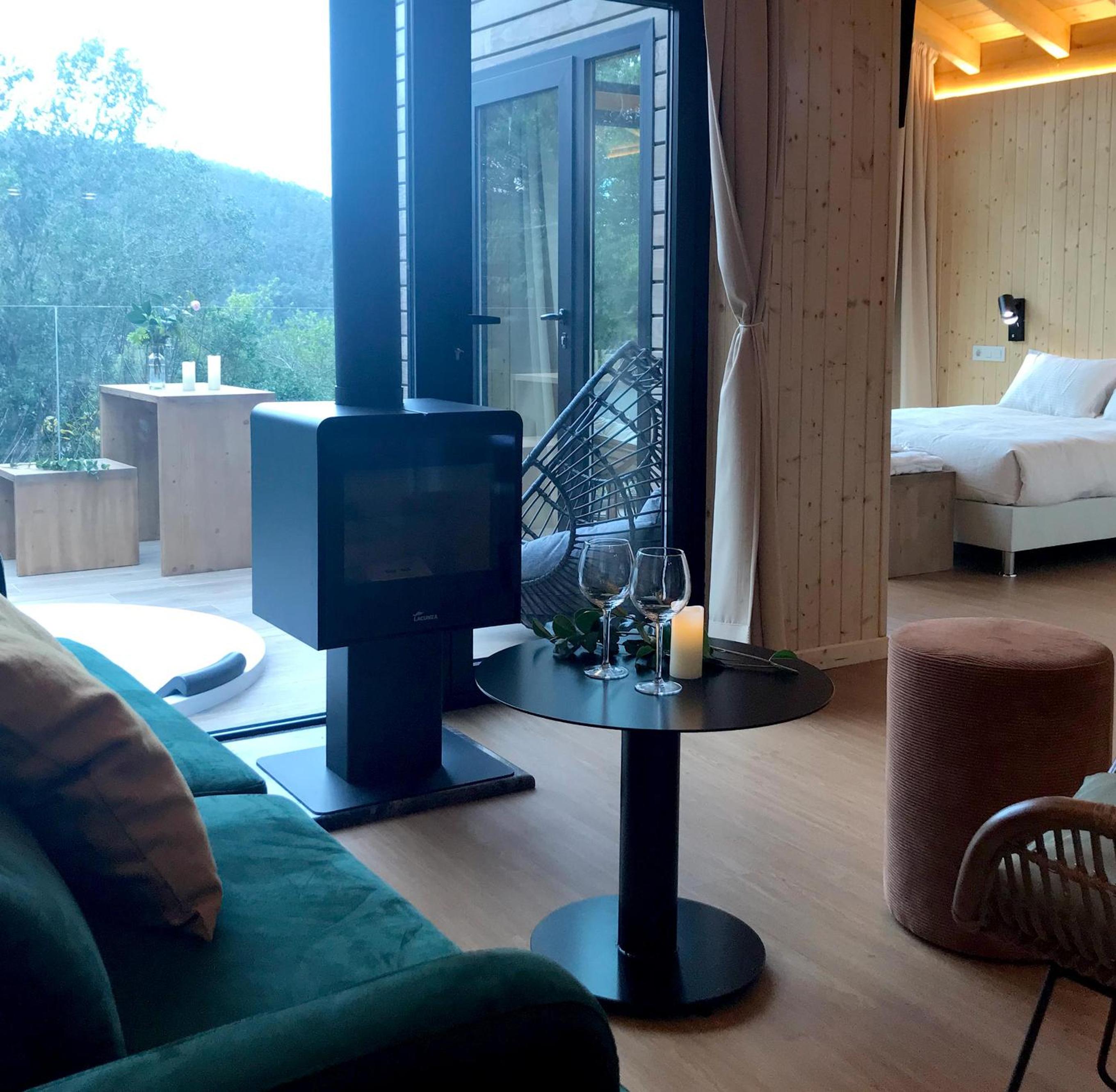 Deluxe Bungalow - Photo 7
