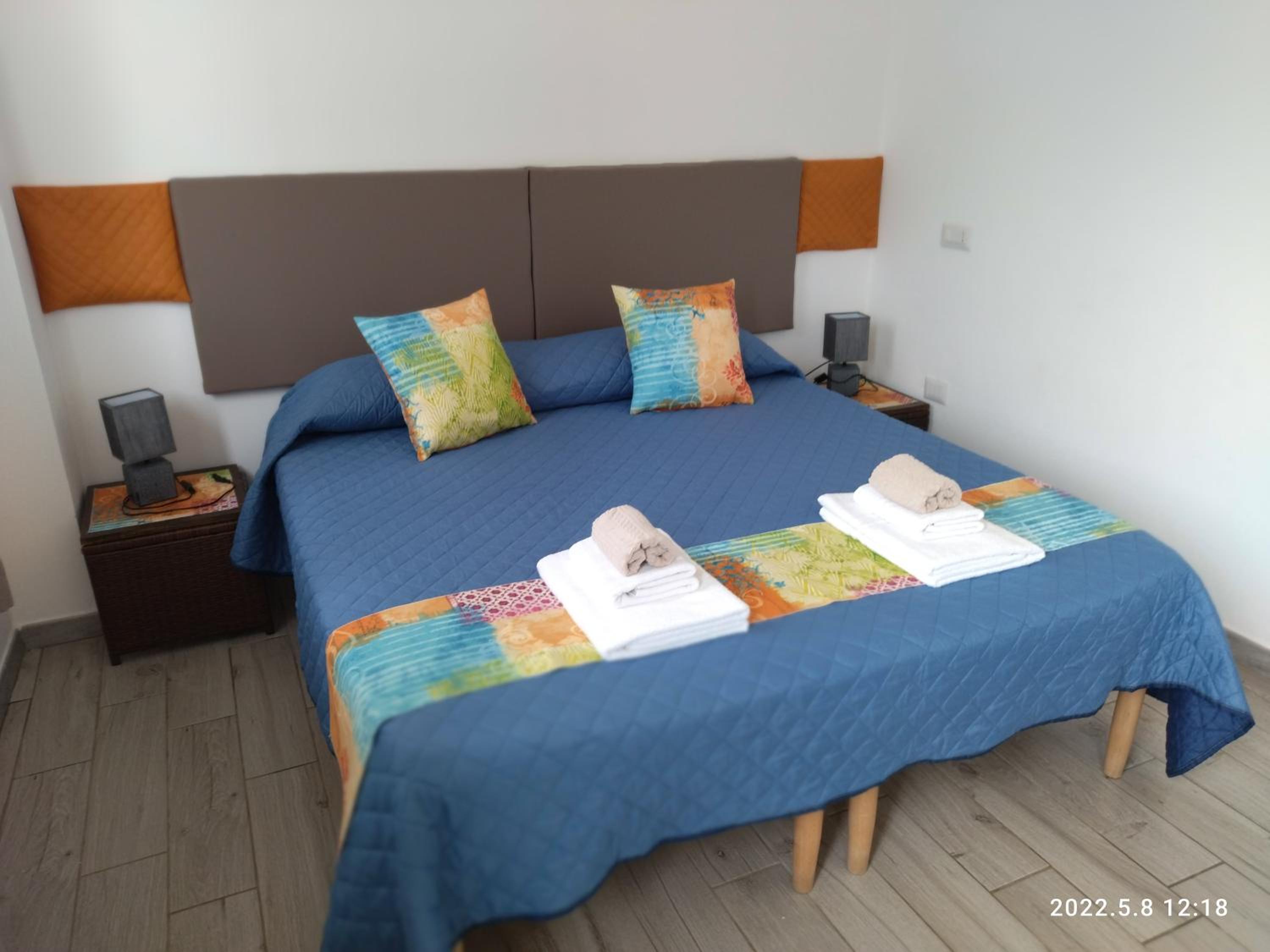 One-Bedroom Apartment - Photo 21