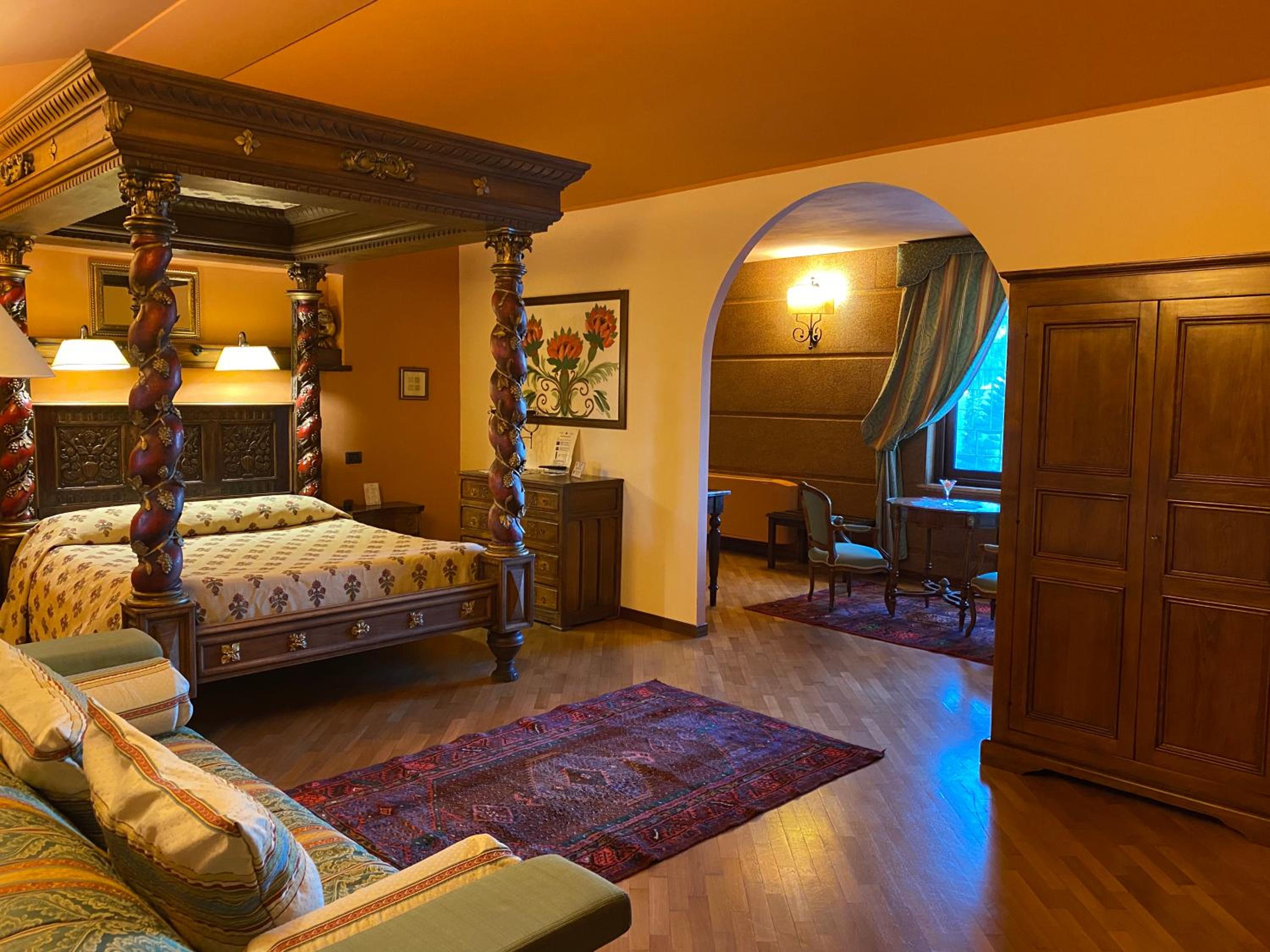 Junior Suite - Photo 1