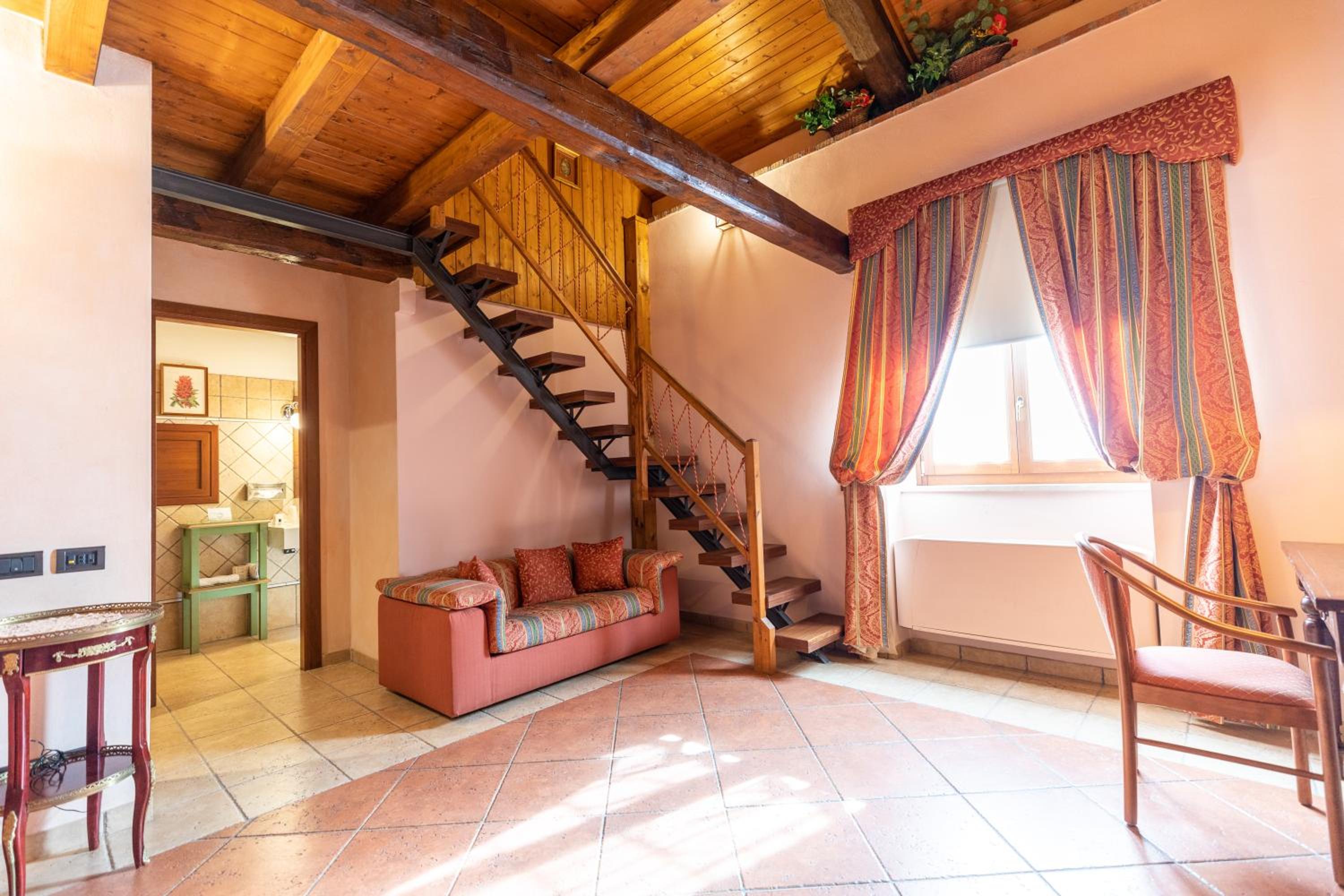 Two-Bedroom Suite - Photo 11